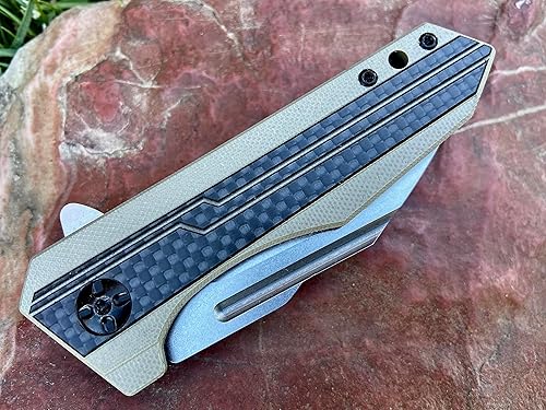 Miniatura 3 de TACTICAL GEARZ Navaja de bolsillo para EDC! Mango de fibra de carbono, hoja de acero D2! Incluye funda (Iris)