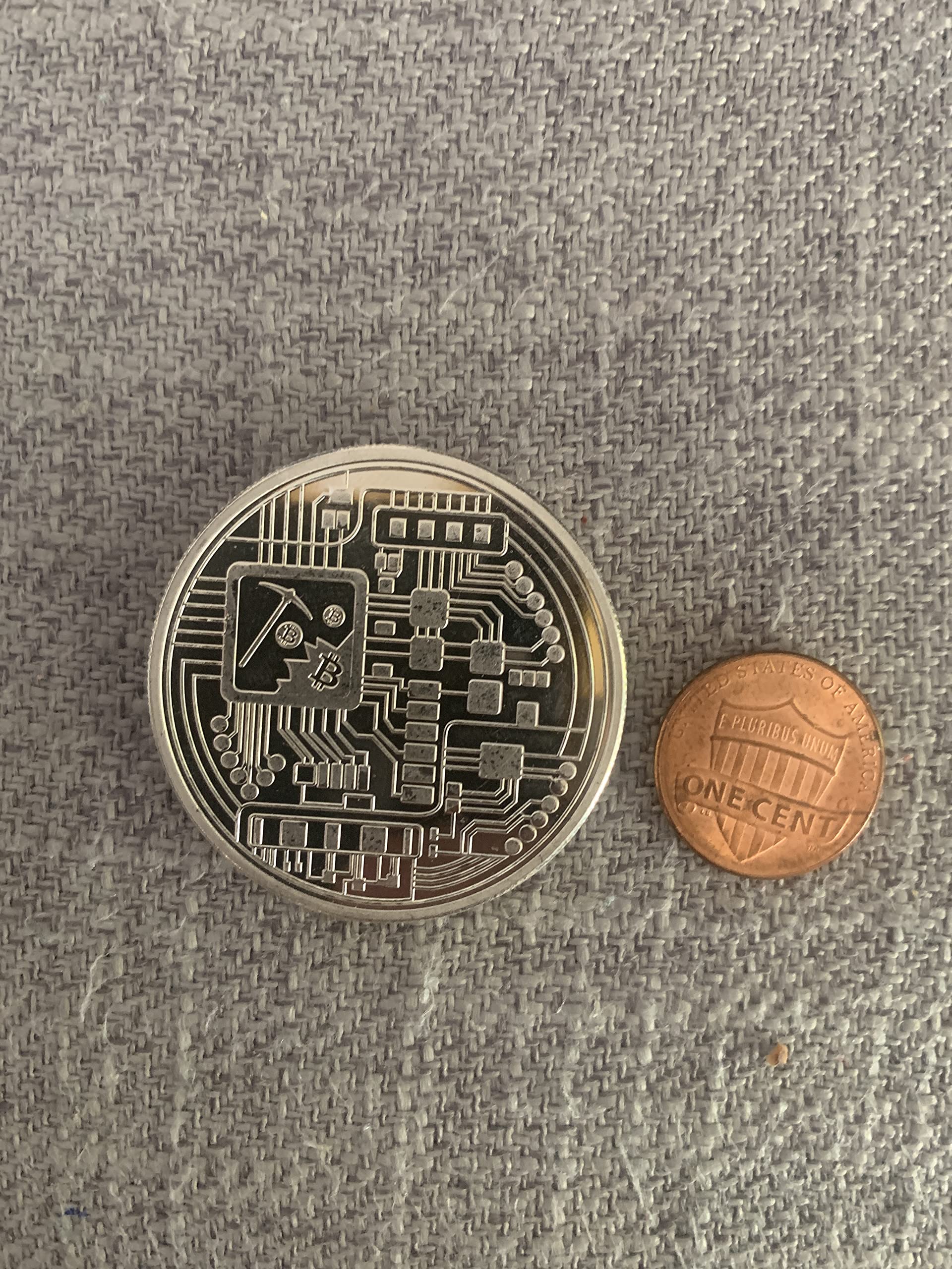 1 Troy Oz .999 Silver Cryptocurrency Bitcoin Round Private Mint  uncirculated in Protective Capsule : Amazon.co.uk: Toys & Games