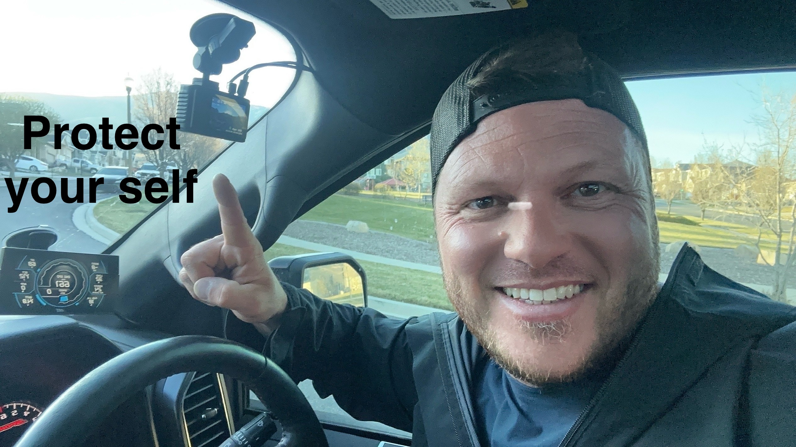 Super Night Vision features with 6-Glass Lens, Starvis Sensor, and F2.0 Aperture