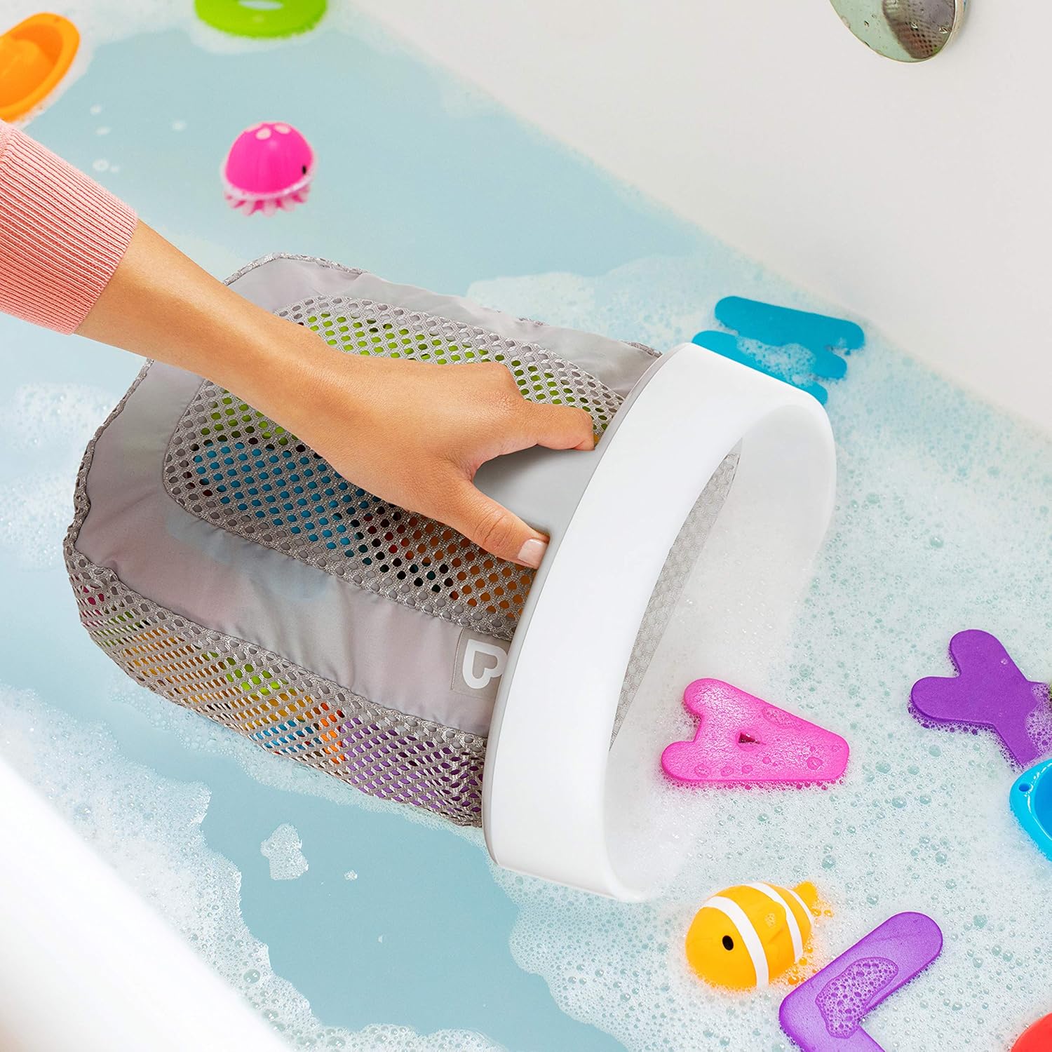 Munchkin® Falls™ Baby and Toddler Bath Toy & Super Scoop™ Hanging Bath Toy Storage with Quick Drying Mesh, Grey
