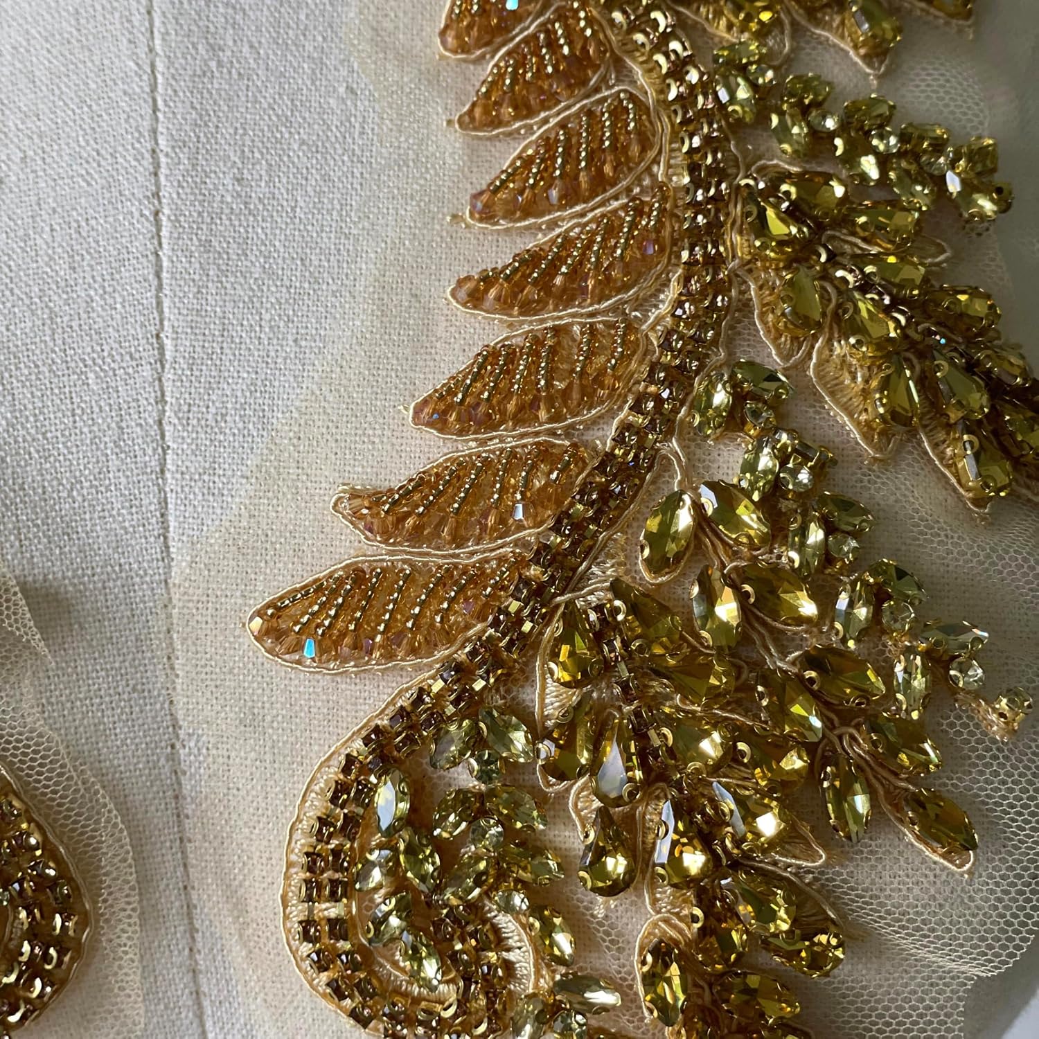 1 Pair Gold Rhinestone Appliques for Dress,Suits,Gown,Cloting (Gold)