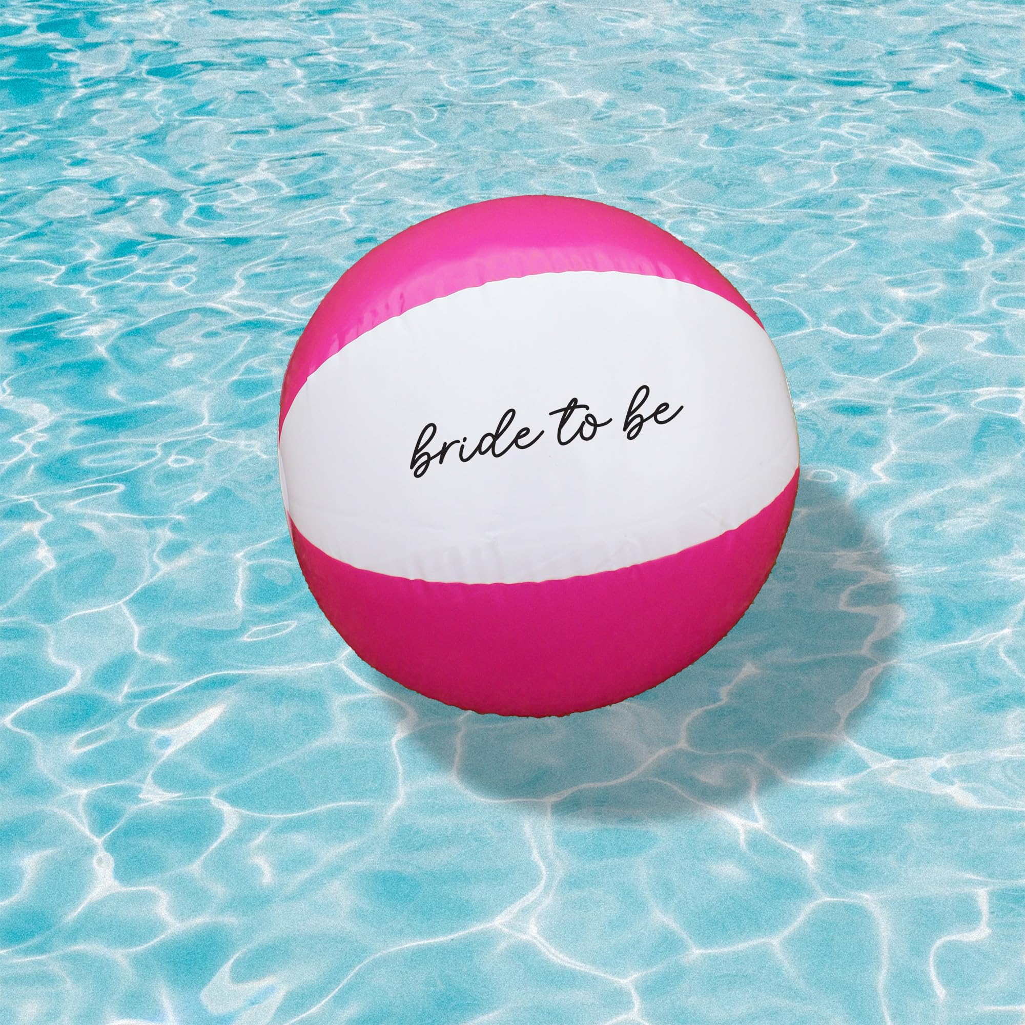 eBuyGB Bride To Be Beach Balls, 9” Inflatable Beach Ball, Bridal Party Favours, Pink & White Beach Ball, Hen Party Abroad, Bachelorette Party