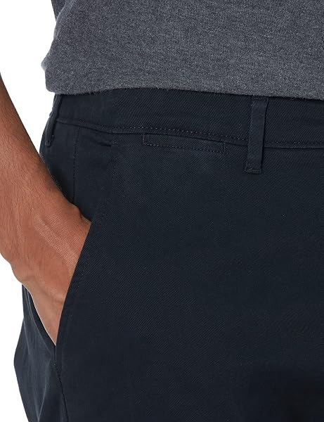 Amazon Essentials Men's Athletic Fit Casual Stretch Chino Work Trousers (Available in Big & Tall) - 3