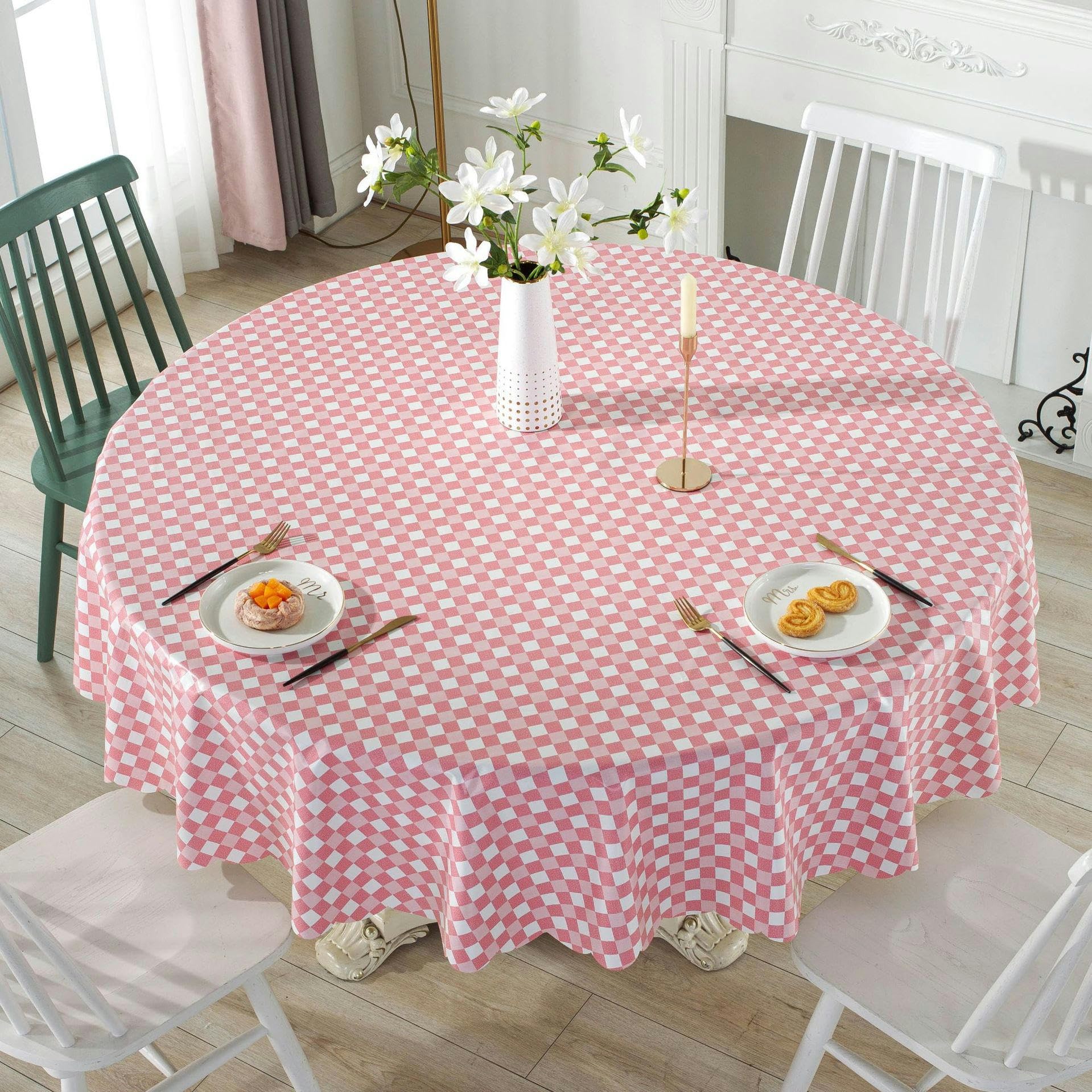 Nappe en PVC table ronde au design grille bleu blanc et finitions soignées pour la maison