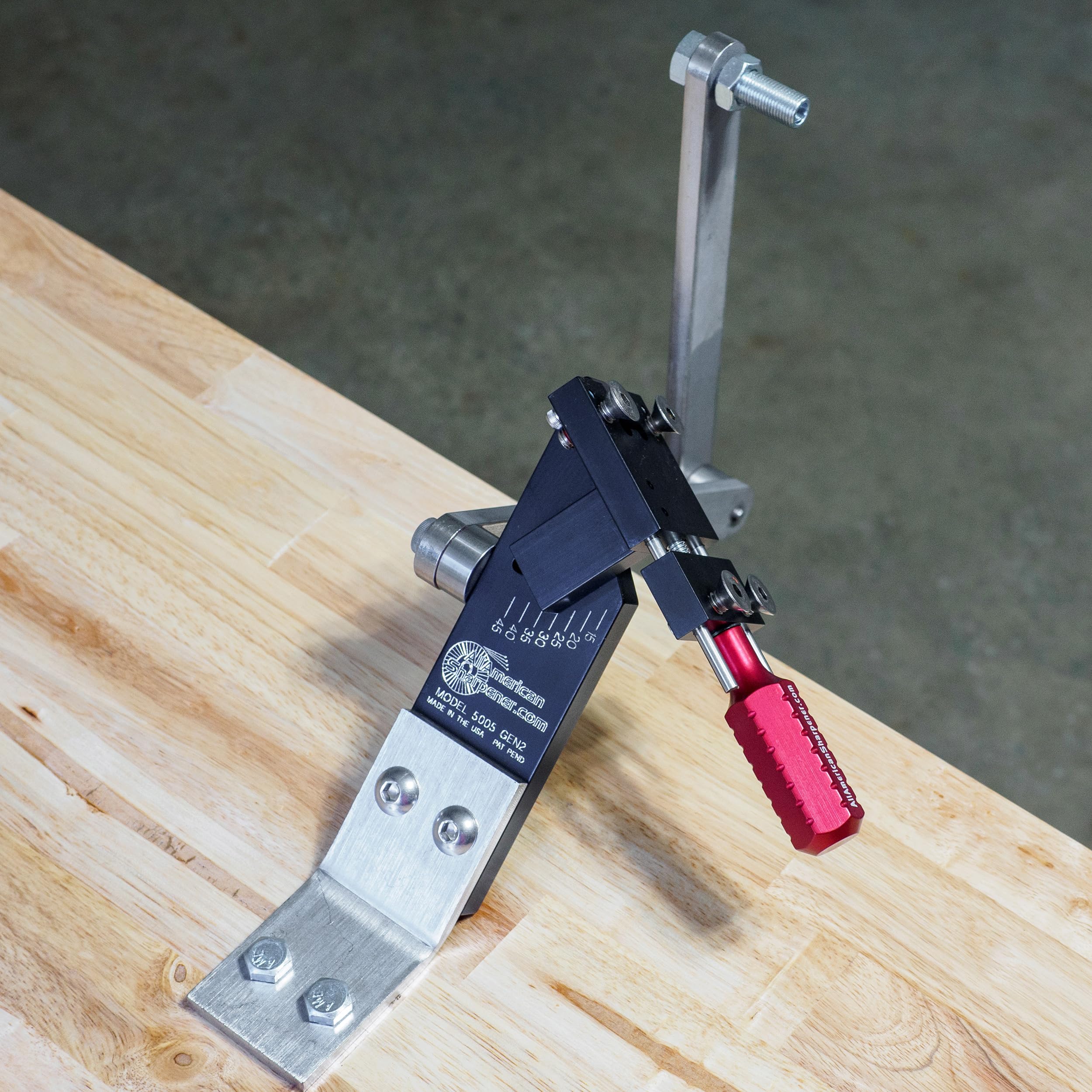 All American Sharpener Rasenmäher-Messerschärfer für Rechts- und Linkshänder, 15°-45°, verstellbar, Modell 5005