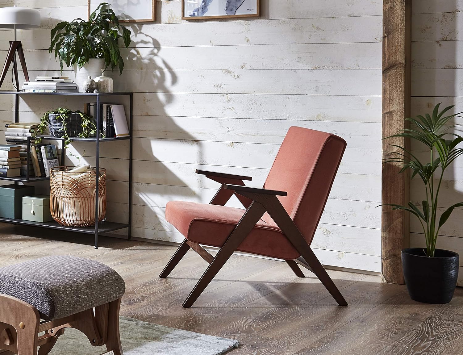 LISA-AC01 Retro Style Armchair Lisa Veneer Dusky Pink 64 x 80 x 80 cm