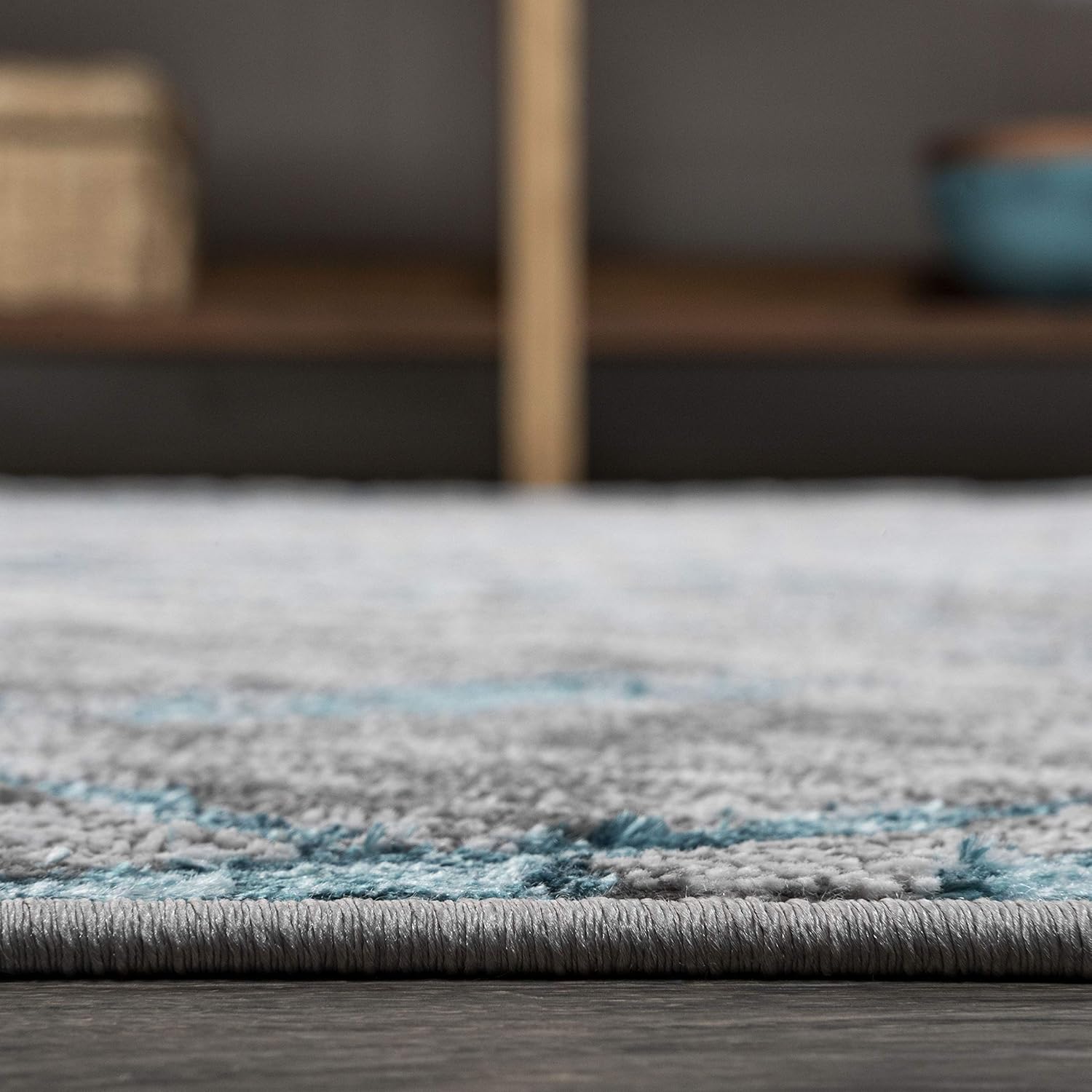 JONATHAN Y Slant Abstract Gray/Turquoise Runner Rug 2X10 ft, Modern for Living Room, Bedroom, Kitchen, Office, Easy-Cleaning, High Traffic, Pet-Friendly, Non-Shedding SOR201A-210