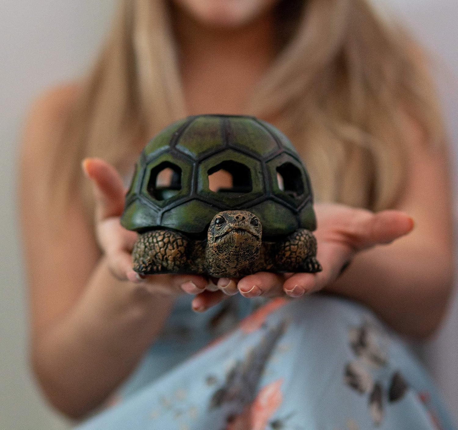 Bеѕt Rеvіеw KiwiKols Large Turtle Ashtray - Cigar Use - Dark Green Resin - Discrete Decoration - Smoker Enthusiast - Cigarettes - Smokeless & Windproof - Outdoor Patio Ashtray