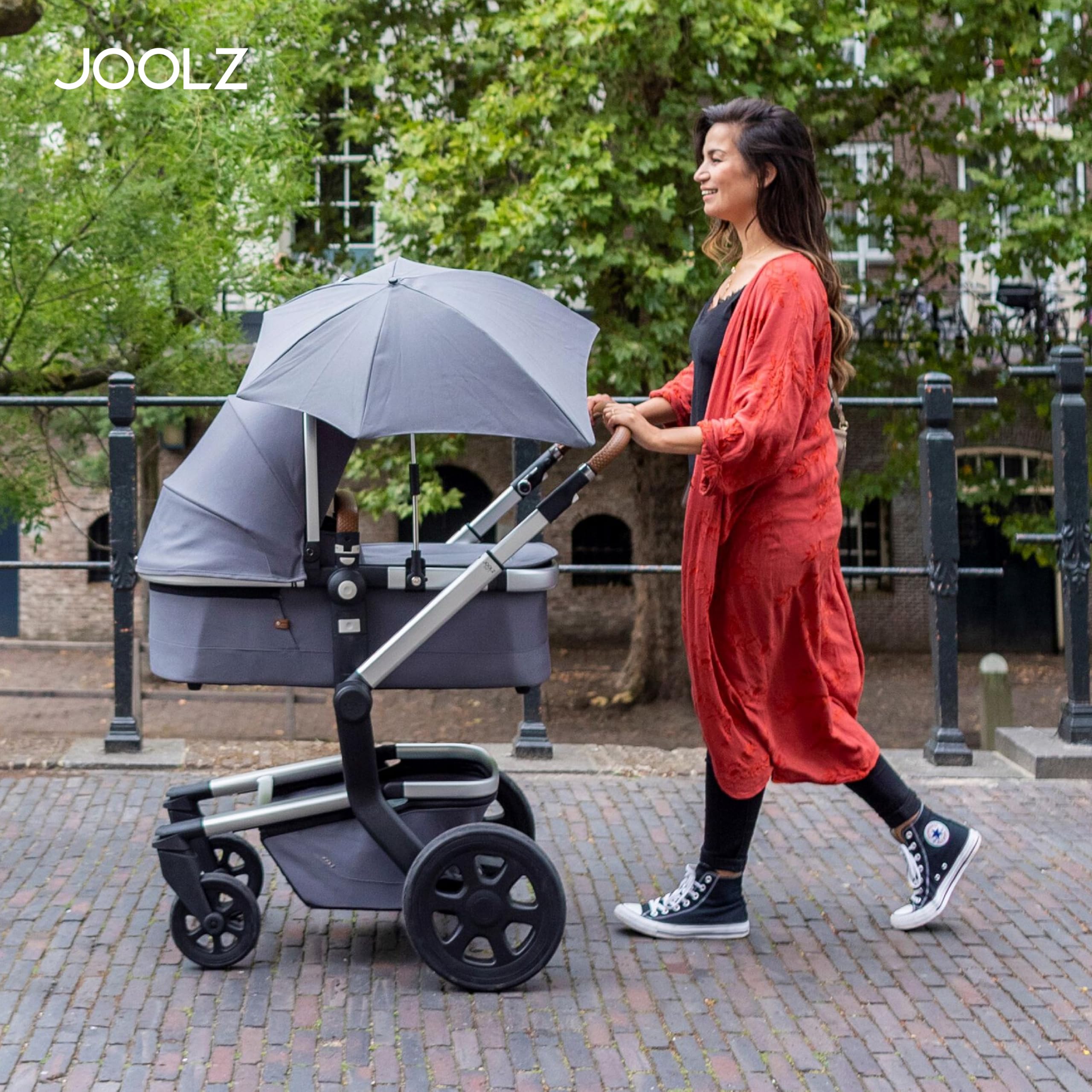Joolz Sonnenschirm – Kinderwagen-Sonnenschutz mit UV-Schutzfaktor 50+ | flexible Positionierung, einfache Passform für alle Joolz Kinderwagen, stilvolles & langlebiges Design – Space Black