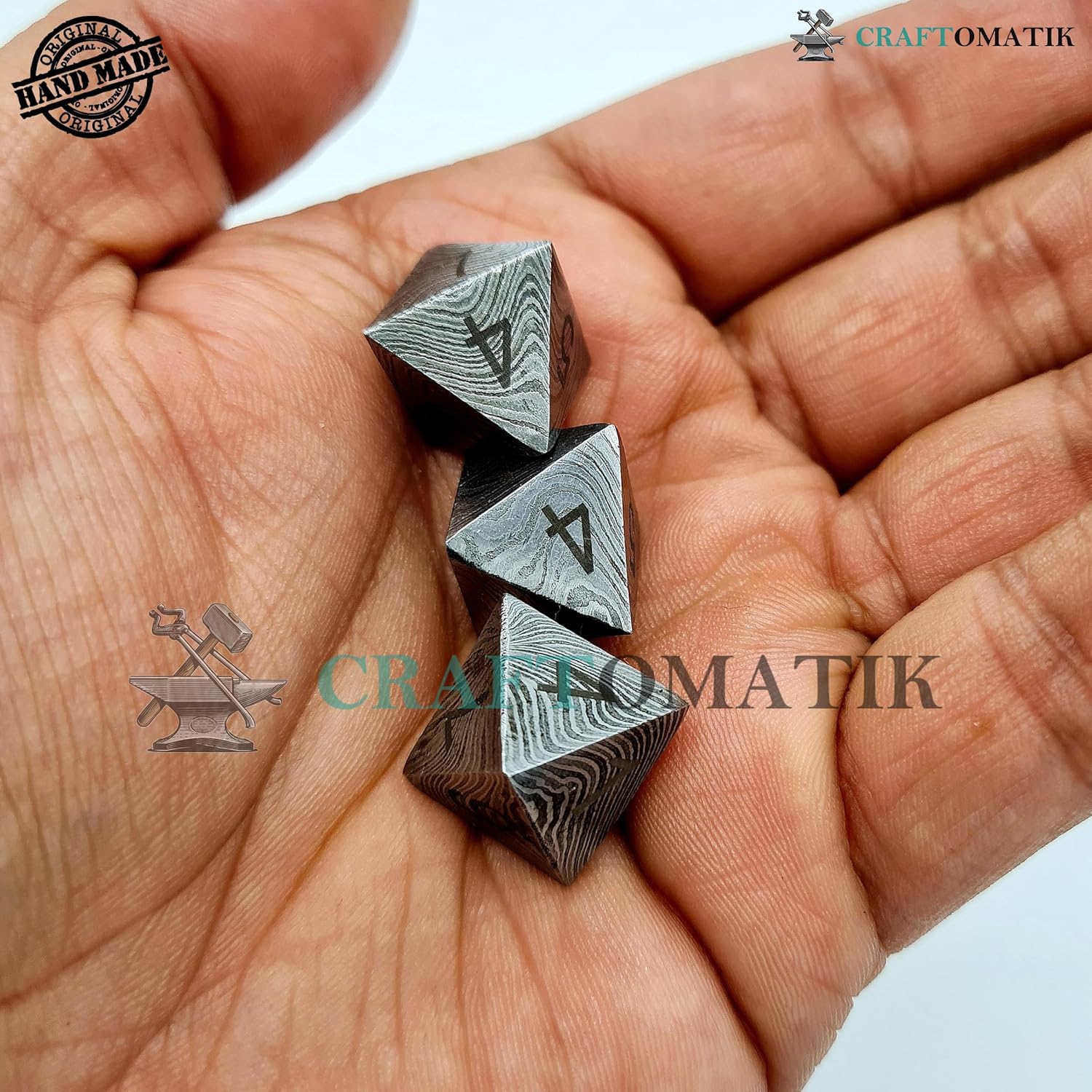 Damask DND D8 | Handmade Casino Dice | Damask Steel Casino Dice | 22 mm 8-Sided | Decorative Steel Cube