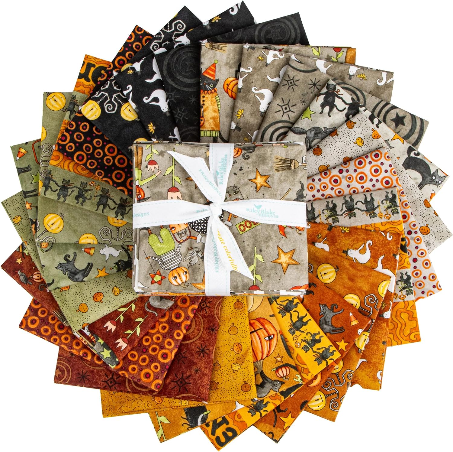 Teresa Kogut Spooky 24 Fat Quarters Riley Blake Designs FQ-17570-24
