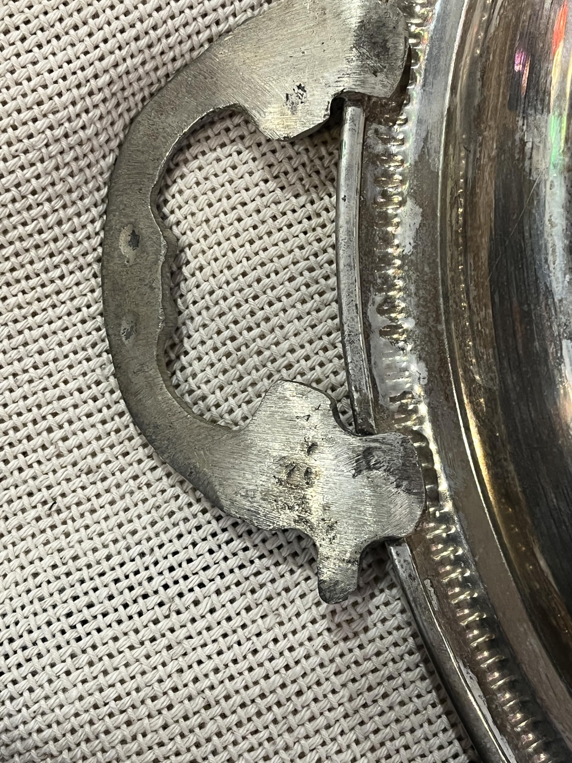 Plat Tajine Marocain Ancien – Métal Argenté Ciselé, Avec Couvercle Et Support