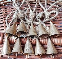 Vista 10 de HIGHBIX Campanas de vaca de metal de estaño rústico vintage de 1.6 in, hechas a mano, con cuerda de yute (30 unidades, cilindro)