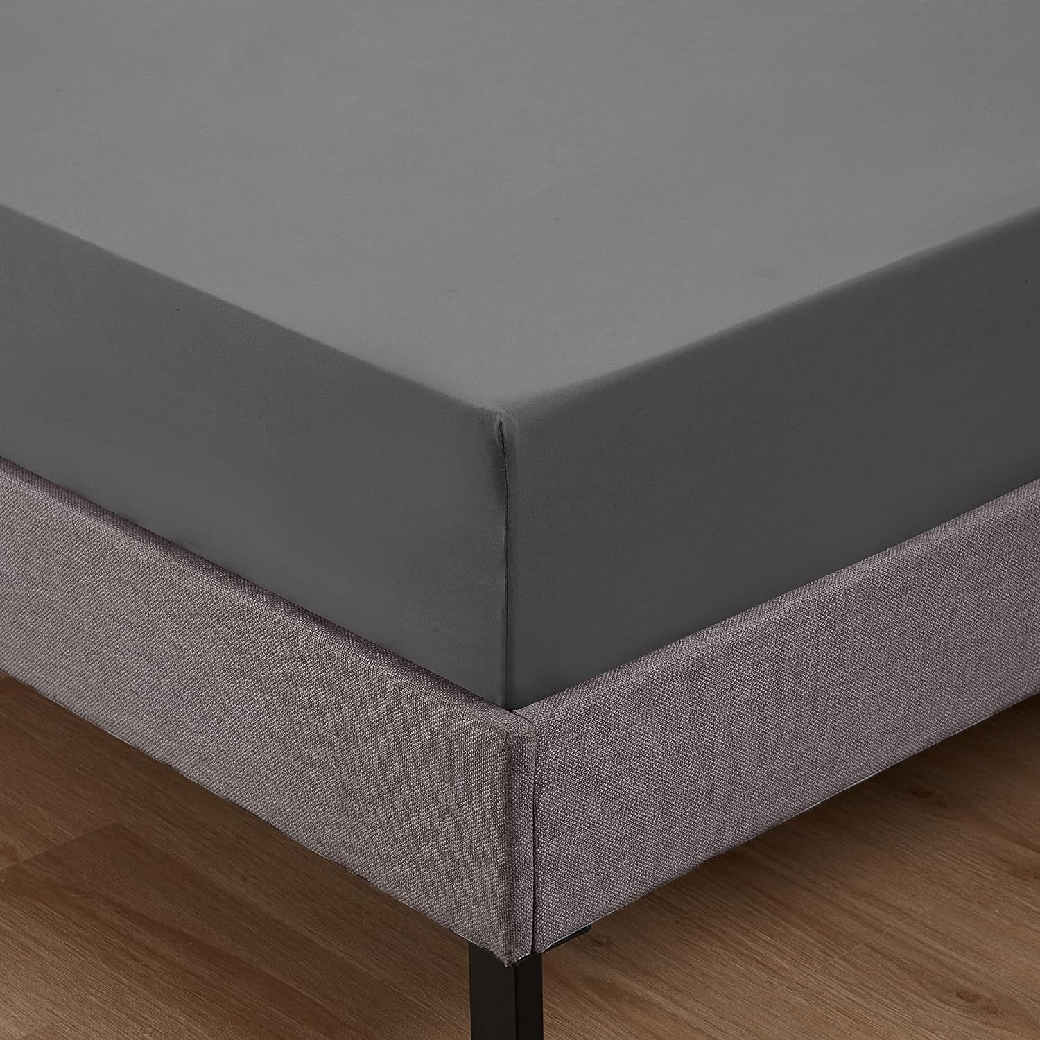 Sweet Home Collection Fitted Sheet -1500 Supreme Collection Fitted Elastic Sheet with Reinforced Corner Elastic Straps - Wrinkle Resistant Premium Soft Comfort - Twin, Gray