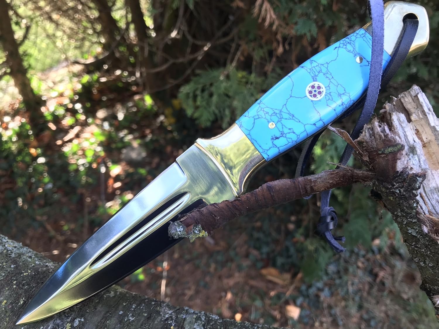 Perkin | 8.5 Inch Fixed Blade Hunting Knife | Throwing Knife, Turquoise Handle | Leather Sheath