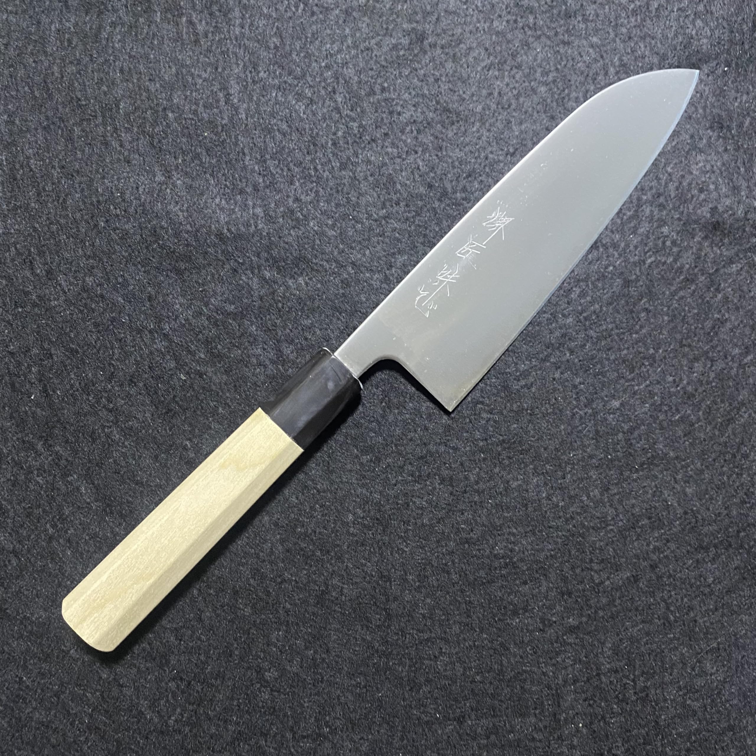 Amazon | 堺匠味正 プロ仕様 青スーパー 三徳 165mm 水牛八角柄 | ノー  