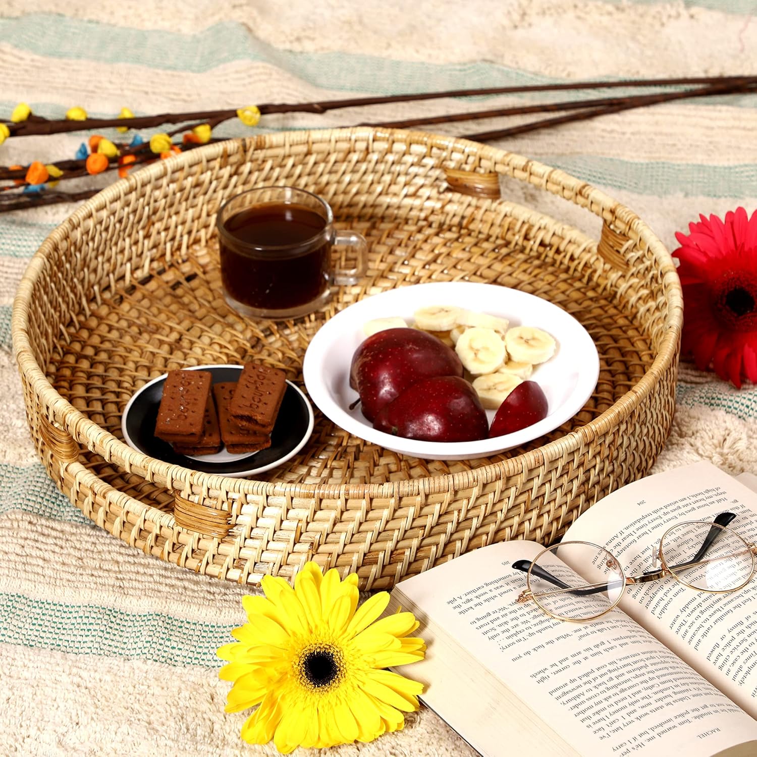 AKWAY Round Wicker Basket Round Tray Wooden Serving Tray for Home Serving Tray for Party