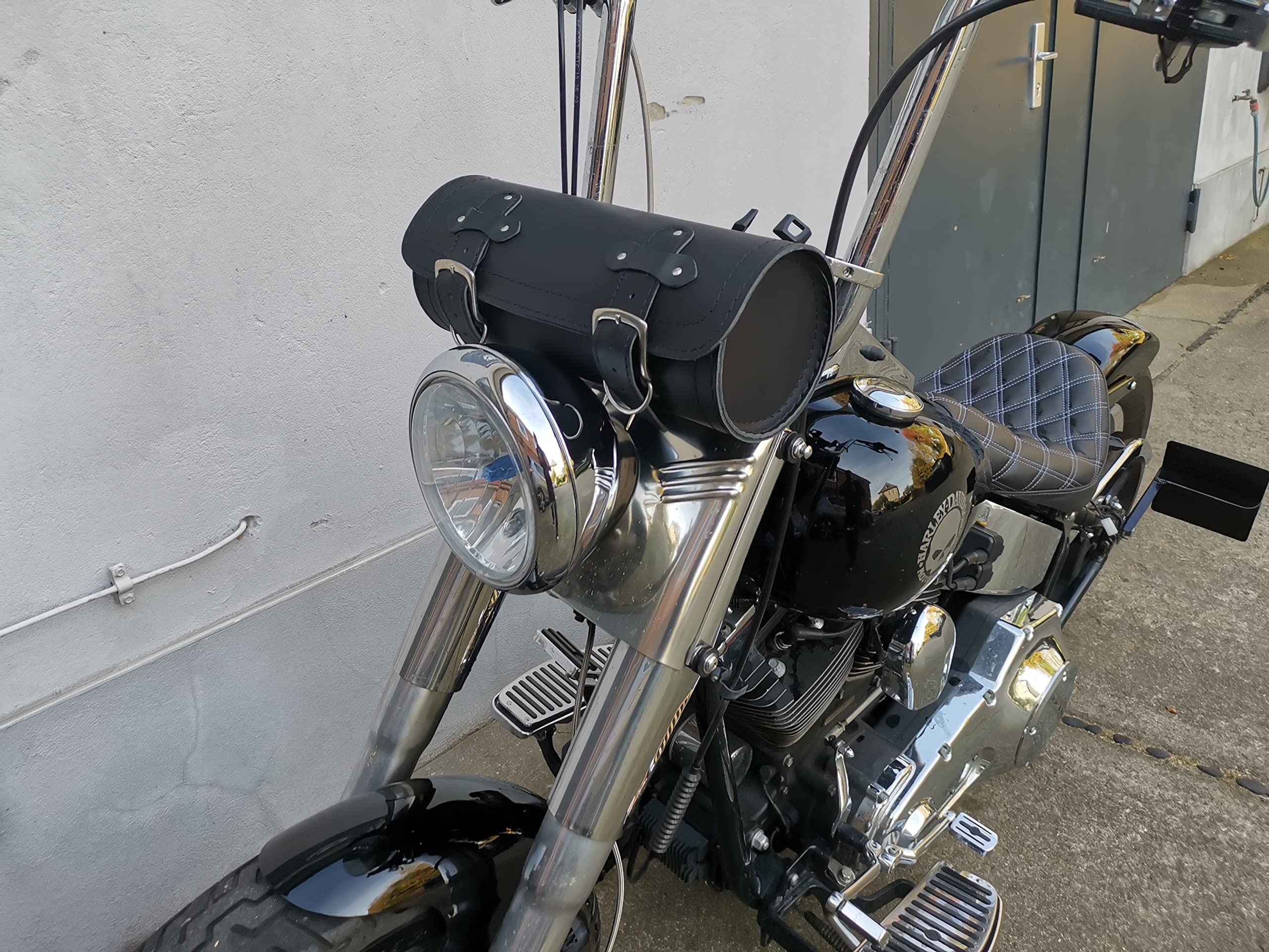 Lederrolle Big 15 schwarz kompatibel mit Harley Davidson Softail Streetbob Cruiser Dyna Sportster Shovelhead Lenkerrolle universell
