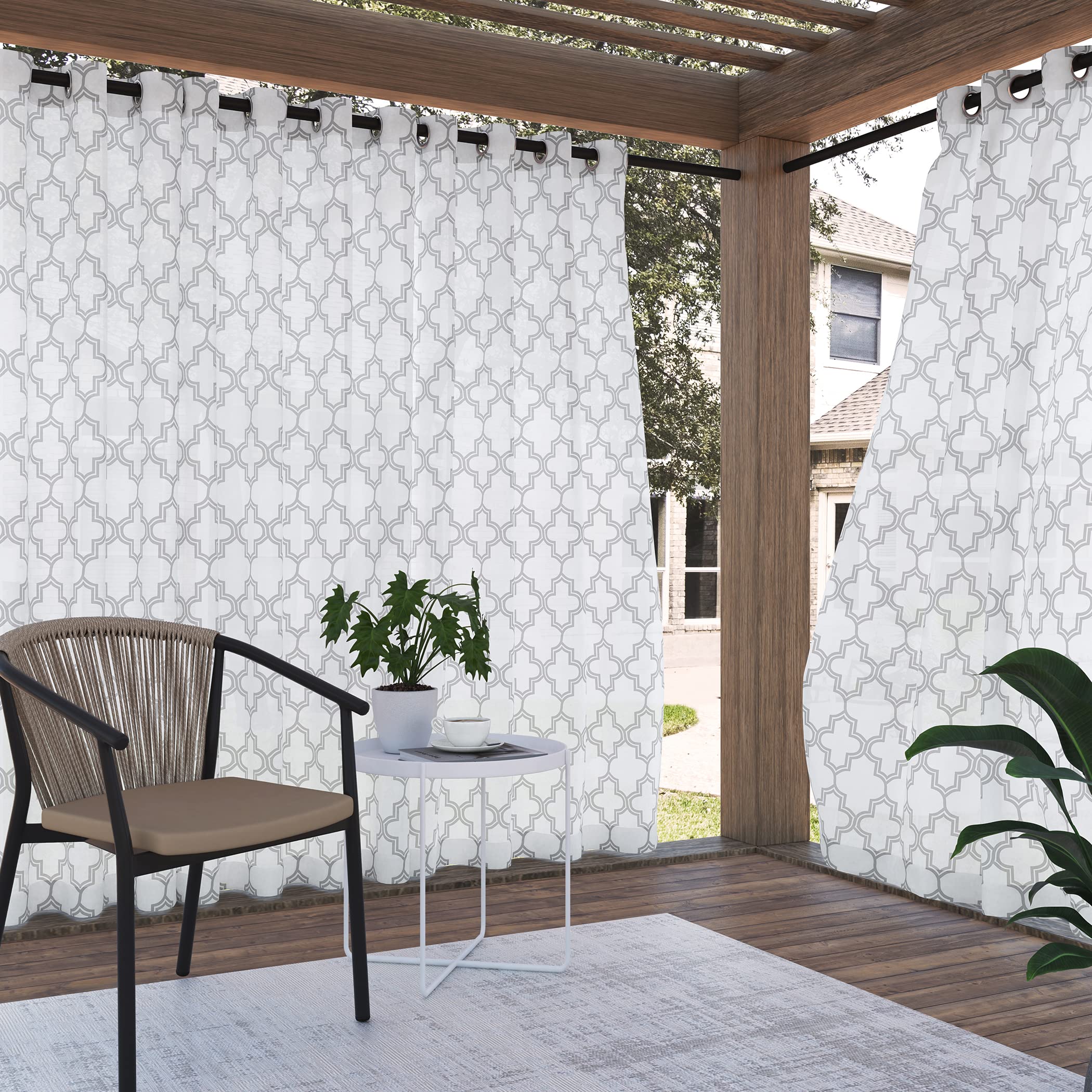 Rideau extérieur gris résistant avec motifs géométriques pour balcon et salon