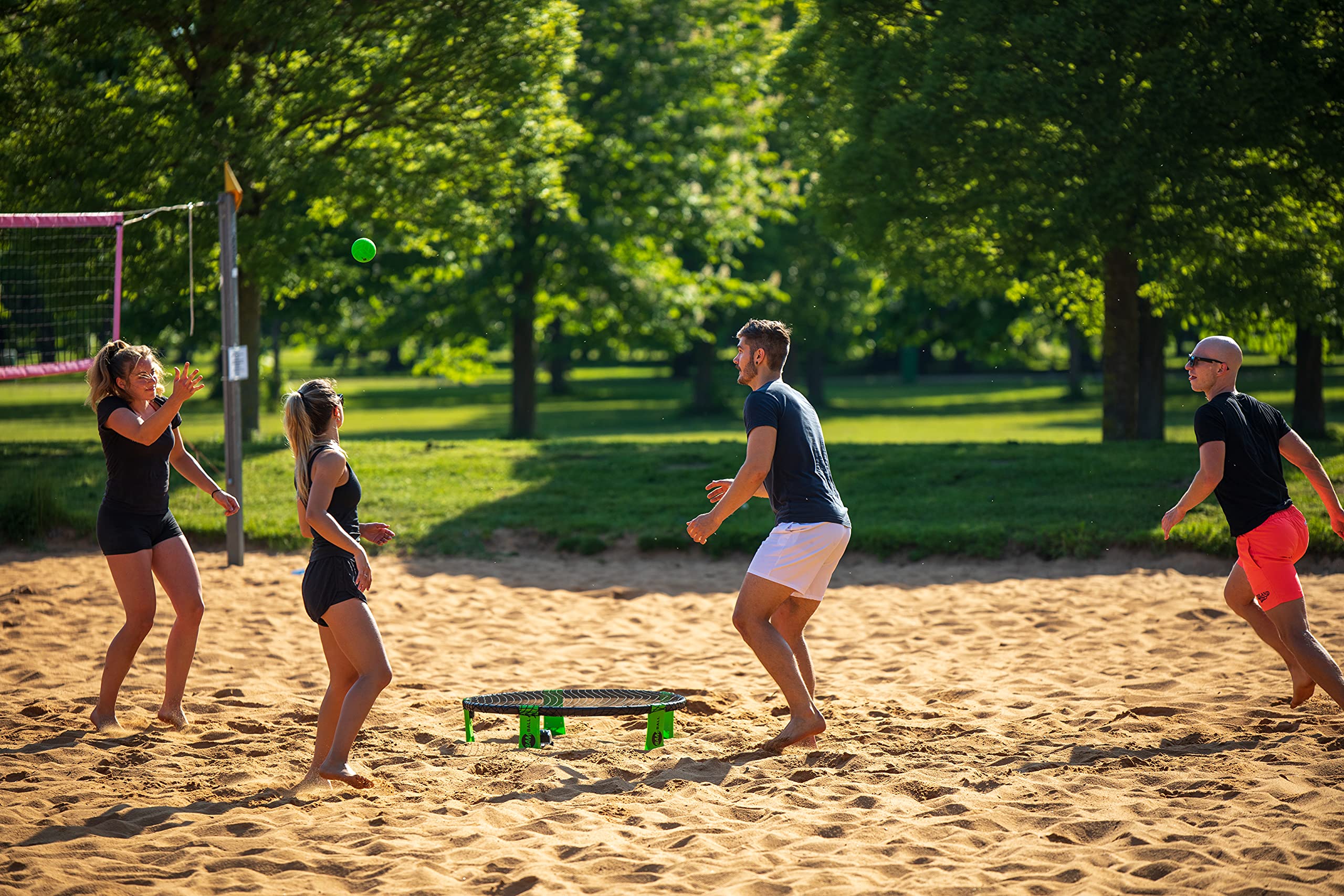 Set avec 3 balles + Pompe supplémentaire – Le Jeu d'été Parfait – Comprend 3 balles, Sac de Sport, Pompe et Instructions – Jeu pour Enfants, Adolescents et Adultes