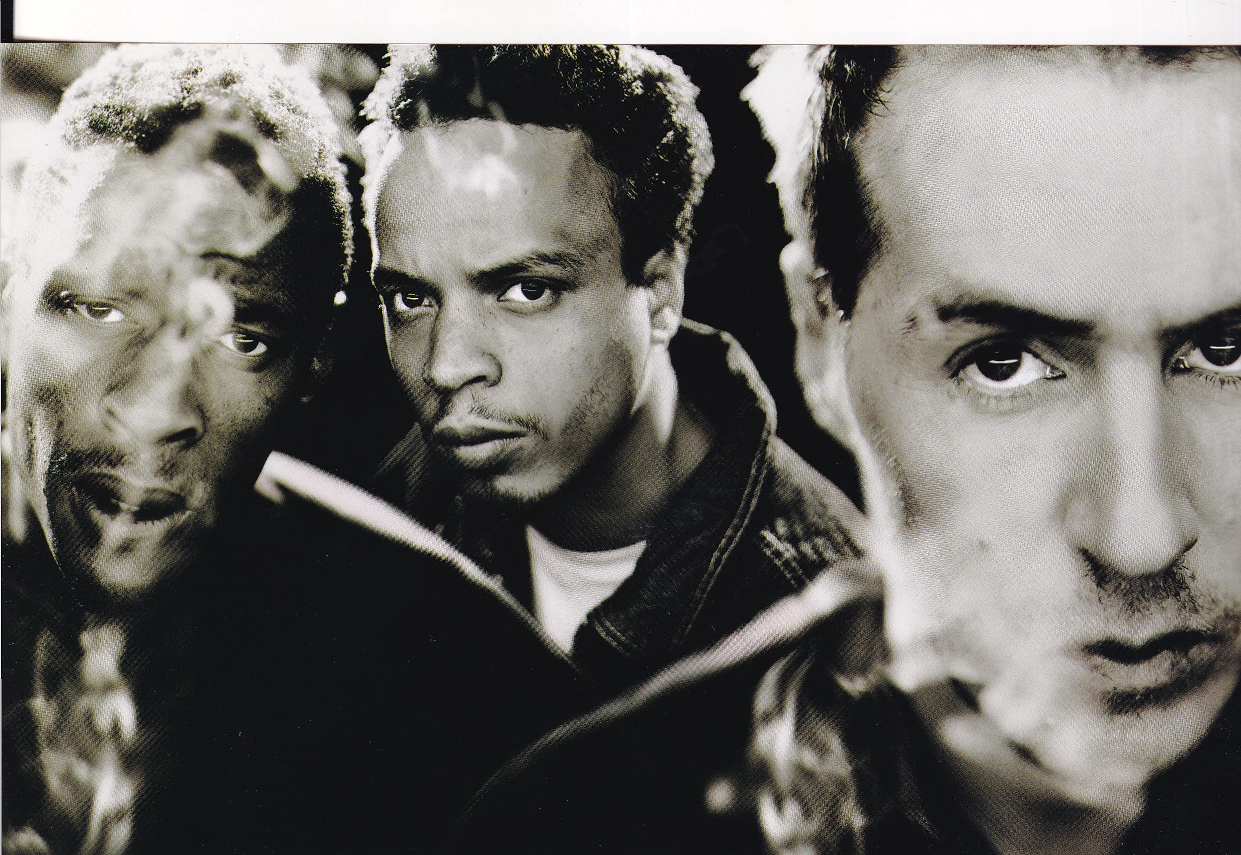 Massive Attack, Berlin, 1998 - Mini Poster/Book Clipping