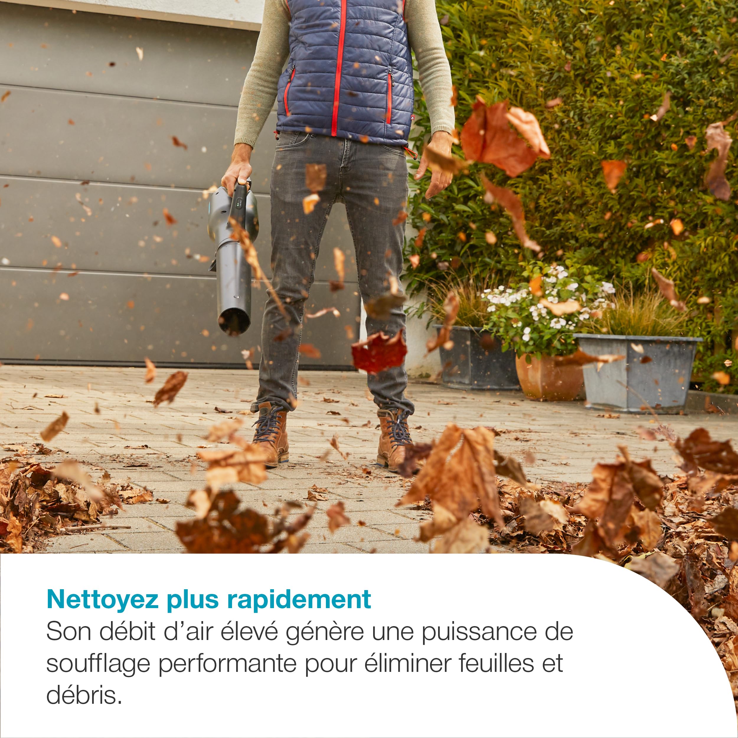 Gardena Souffleur sur batterie PowerJet 18V P4A - sans chargeur ni batterie: Éliminez les feuilles sans effort, Vitesse réglable, Débit d’air élevé, Léger, Sans fil (14890-55)