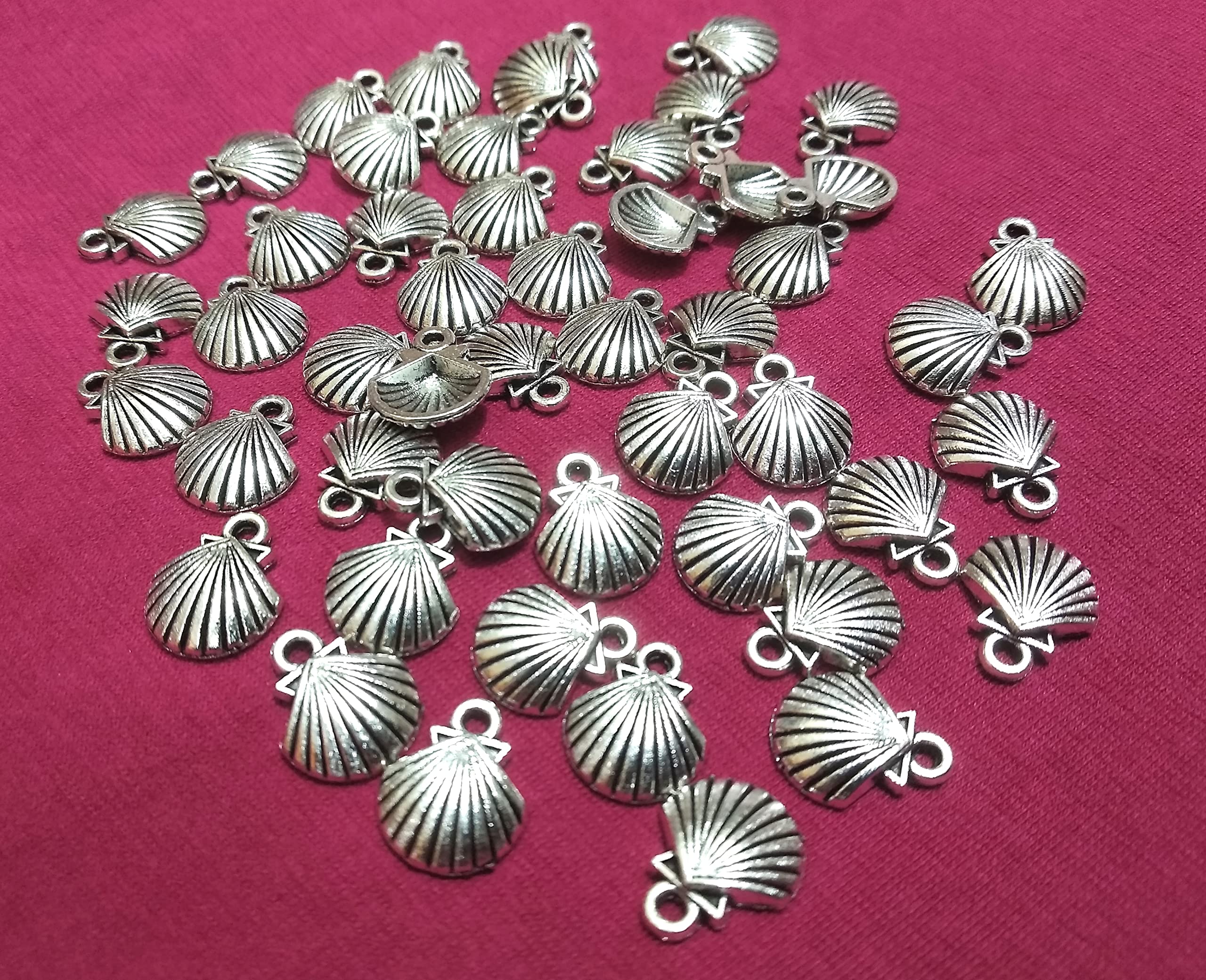 DeysCraft Silver Oxidized Oyster Shaped Metal Charms for Jewelry Making and Crafting (Pack of 50 Pieces) Design 71
