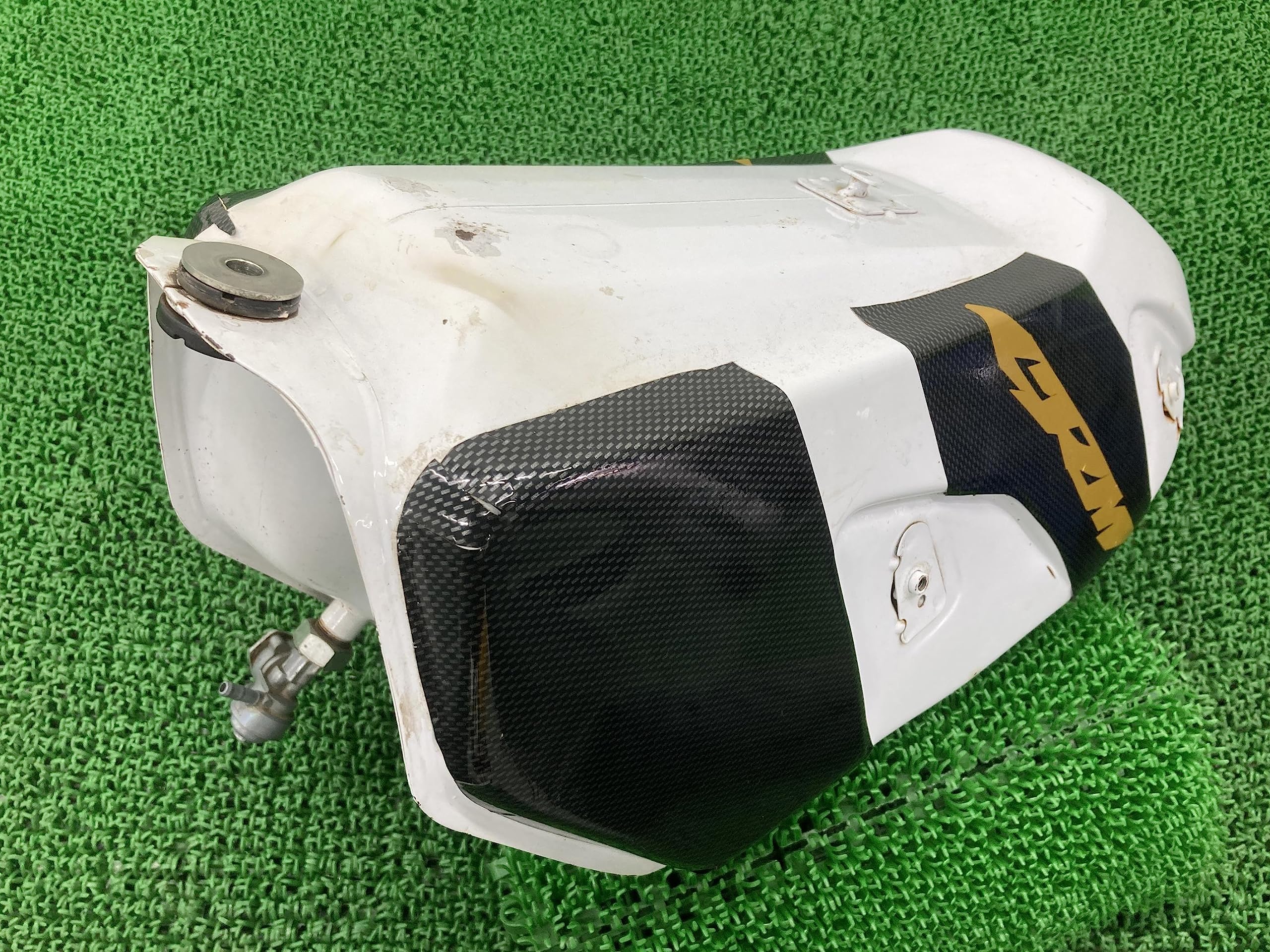 Amazon | CRM250R タンク MD24-1402*** ホンダ 純正 中古 バイク 部品 