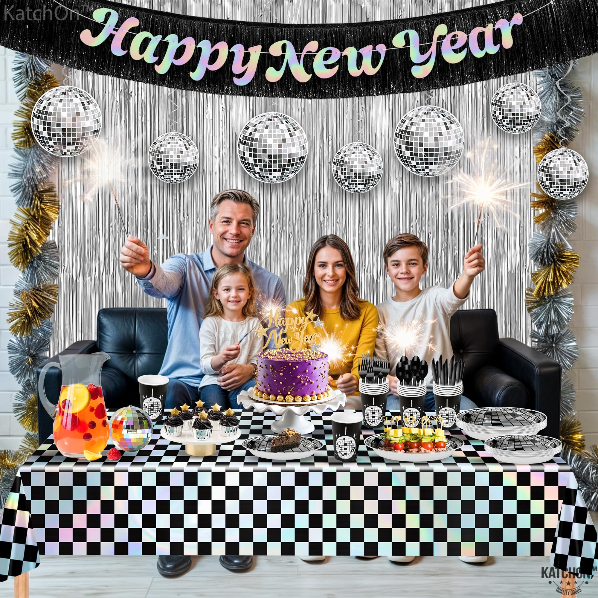 KatchOn, Suministros para fiesta de Año Nuevo 2025 – Paquete de 197 | Sirve 25, vasos, platos y servilletas de Feliz Año Nuevo | Globos de discoteca, flecos plateados | Mantel iridiscente plateado,