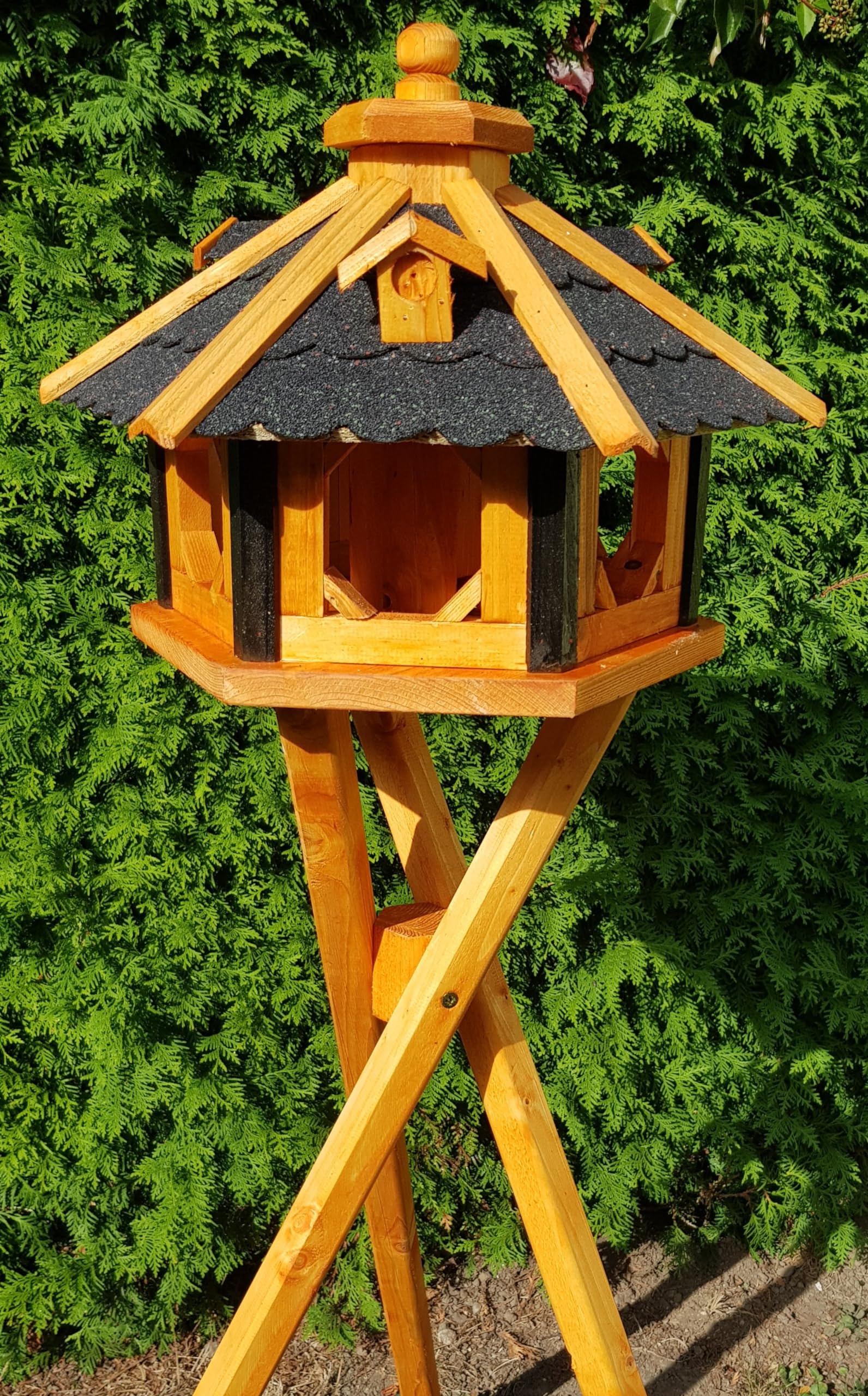 Weatherproof XXL Bird House Treated Optionally with Stand VH09/11 (Black, XL with Stand)