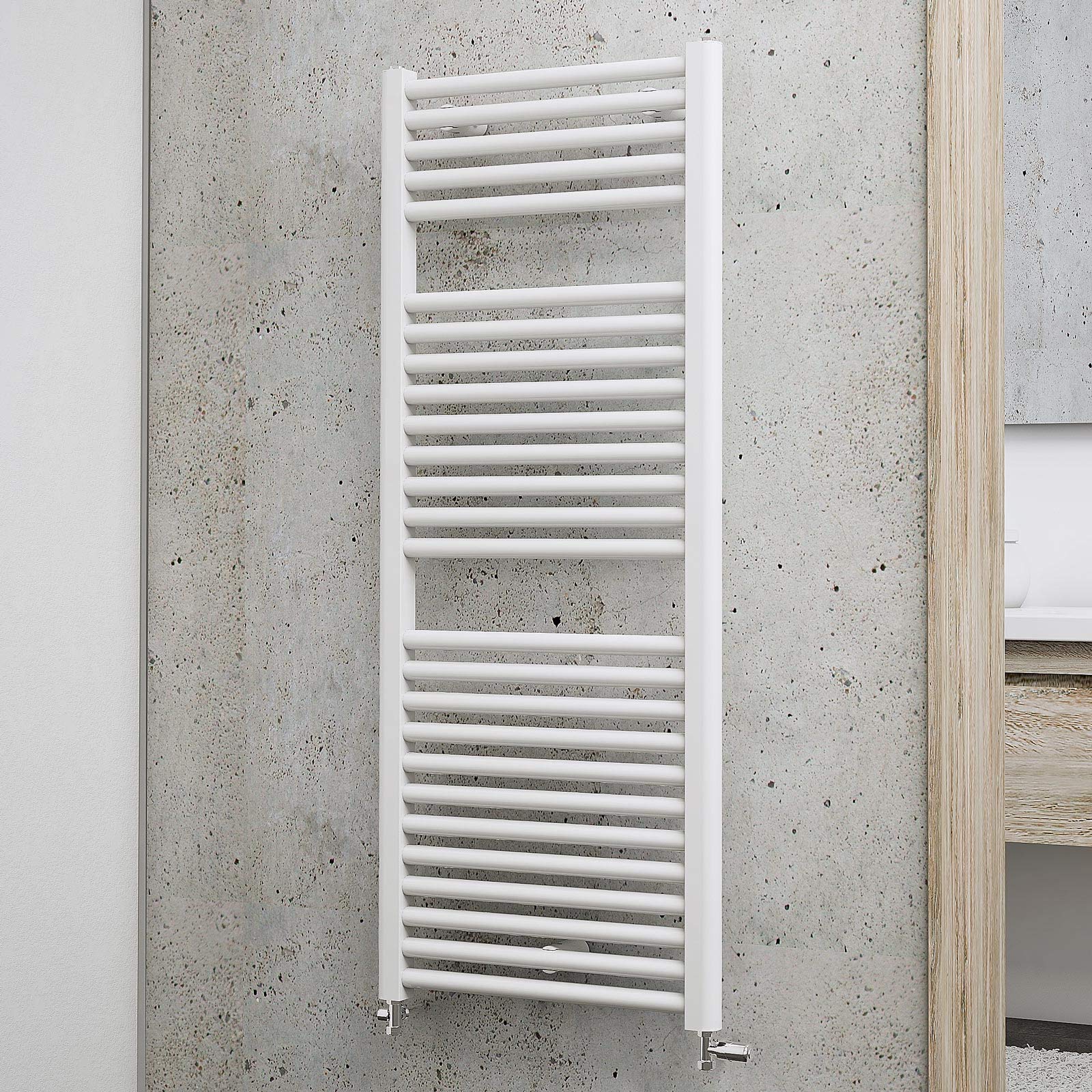 Schulte Badheizkörper München – Designheizkörper, 121 × 50 cm, 678 W, alpinweiß, Anschluss unten