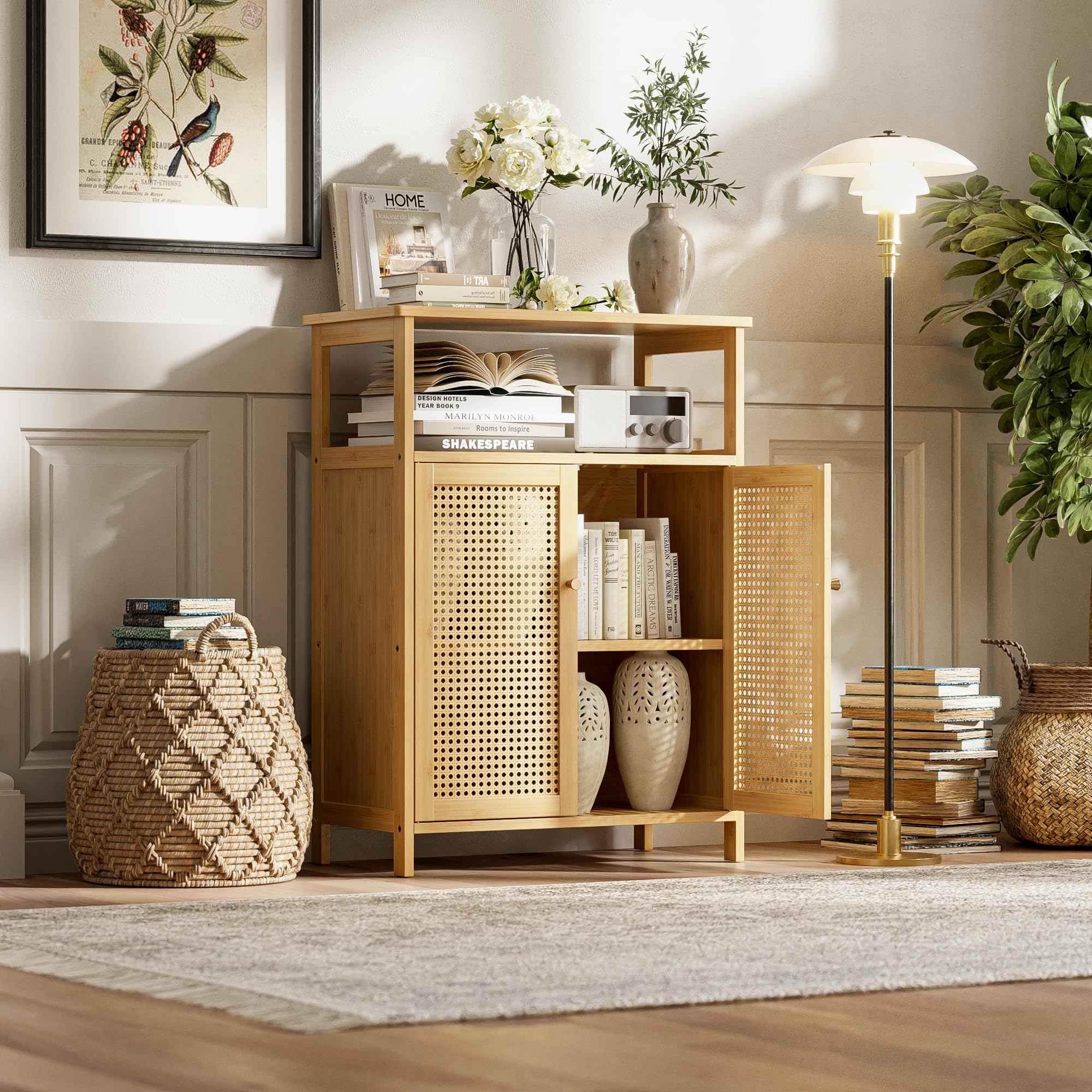 Armario de Baño con Soporte de Suelo, Mesa Organizadora de Almacenamiento de Bambú con 2 Puertas de Ratán y 1 Estante, Armario Lateral de Madera para Pasillo, Cocina, Sala de Estar (Natural)