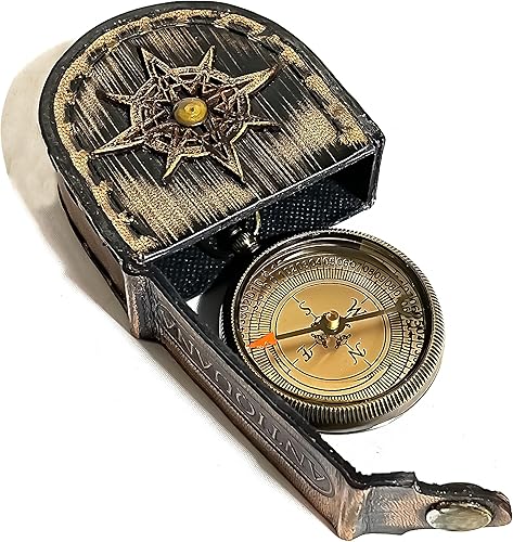 Miniatura 7 de ANTIQUANA Brújula grabada Be Strong and Courageous con estuche de cuero auténtico, brújula direccional, brújula direccional, regalos de bautismo