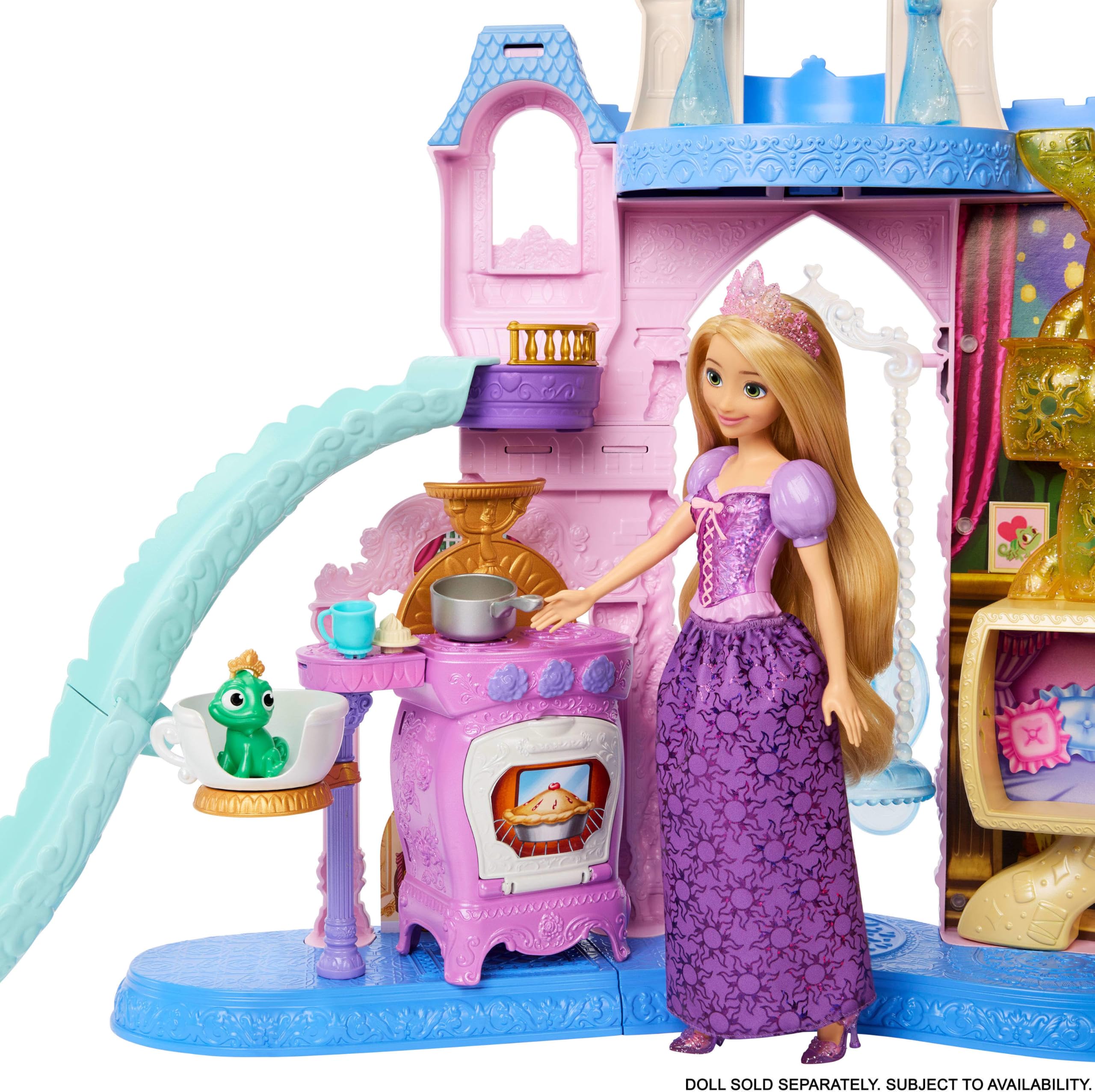 Mattel Disney Princess Zamek dla pupili, ponad 60 cm | 7 stref zabawy, 3 figurki zwierzątek, meble i 17 akcesoriów, domek dla pupili inspirowany filmami Disneya, JBF96