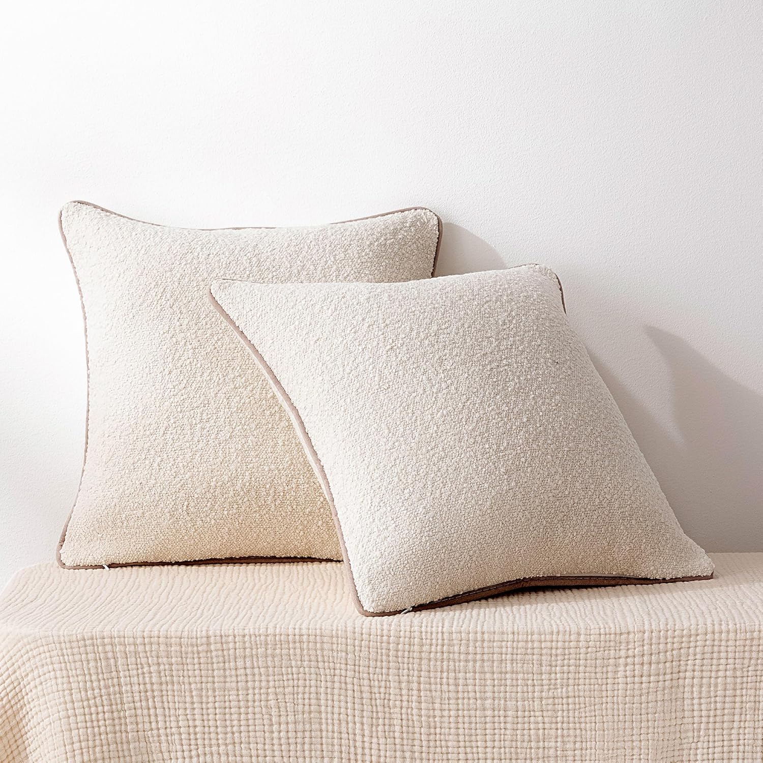 amazon basics boucle throw pillow covers for couch, living room, home decor with hidden zipper, white, 20×20in, pack of 2 white 20" x 20" (pack of 2)