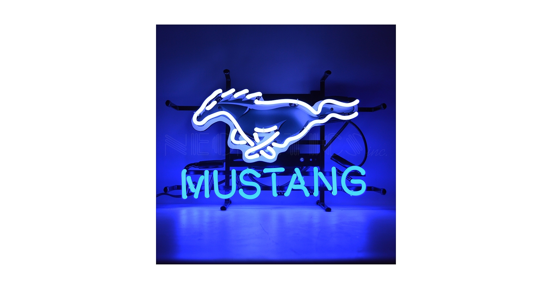 フォード マスタング ネオン サイン 看板 MUSTANG 本物ネオン管 Amazon.com: Neonetics Ford Mustang Red Neon Sign measures 24