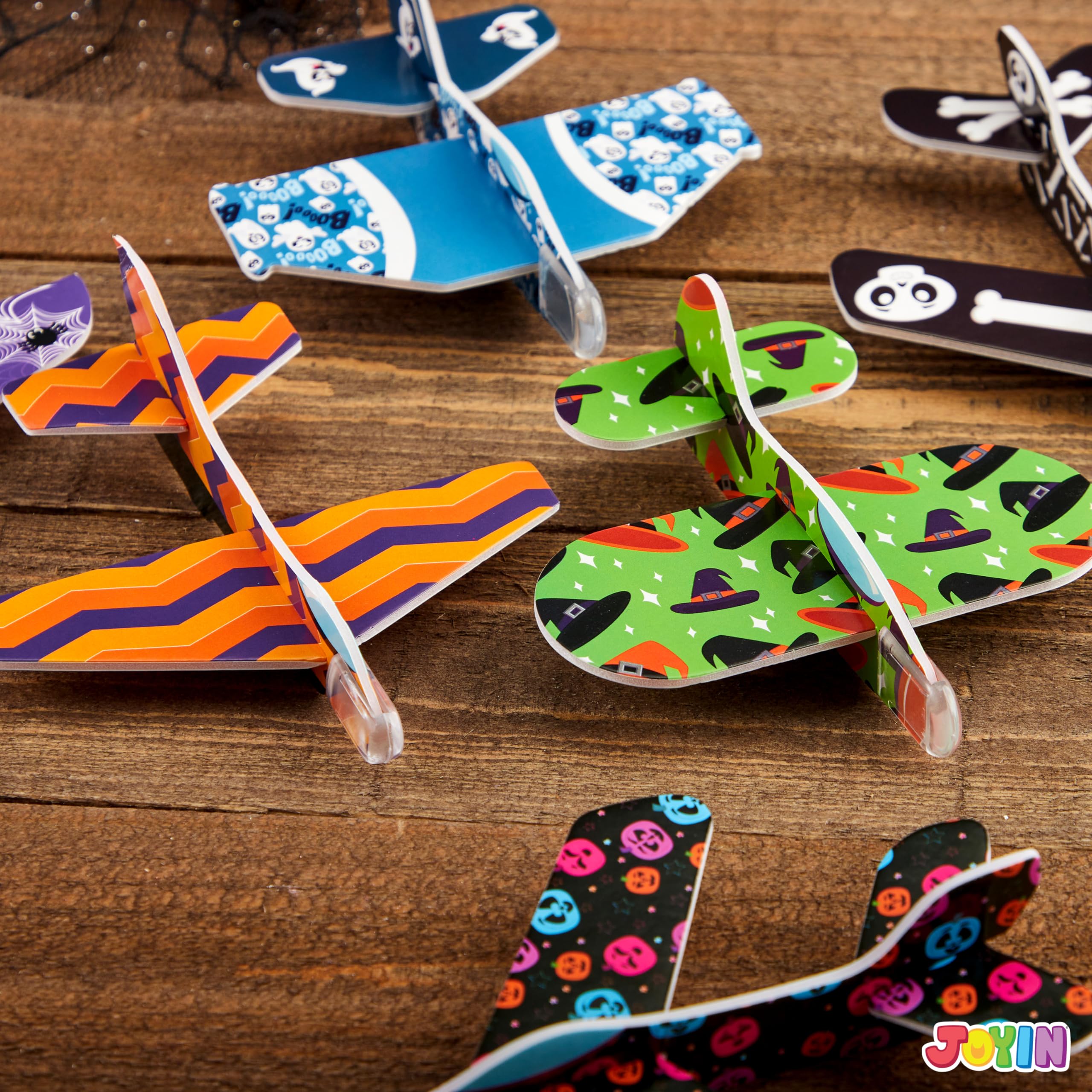 48 aviones planeadores de espuma de Halloween para niños, planeadores de aviones de papel volador, juguetes a granel para regalos de fiesta de Halloween, 12 diseños diferentes de aviones, truco 8