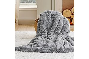 Embrace the Ultimate Comfort: Cuddle Duds Sherpa Throw Blanket