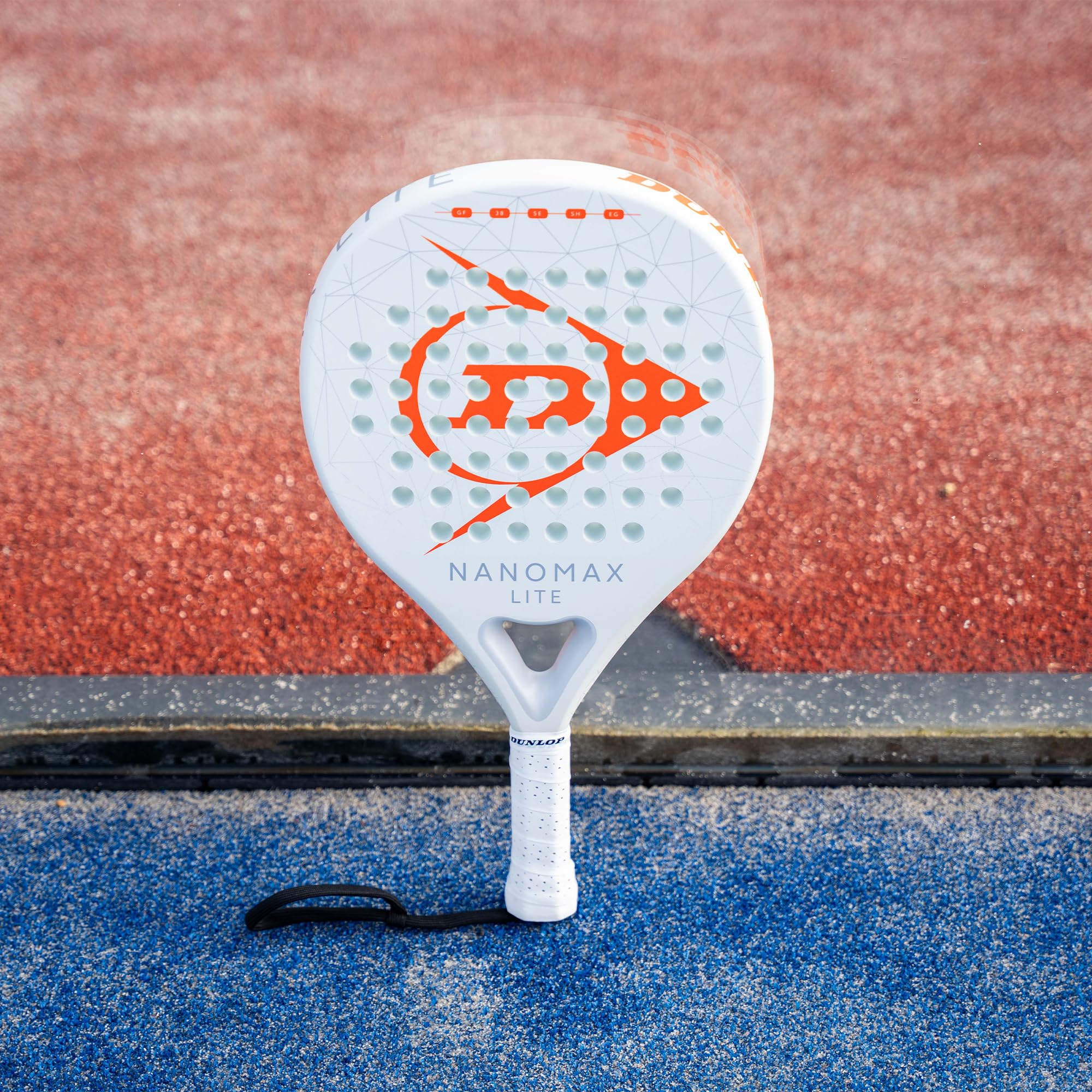 Dunlop Padel Bat Nanomax – Hybridform, Graphit-Rahmen, Medium-Balance