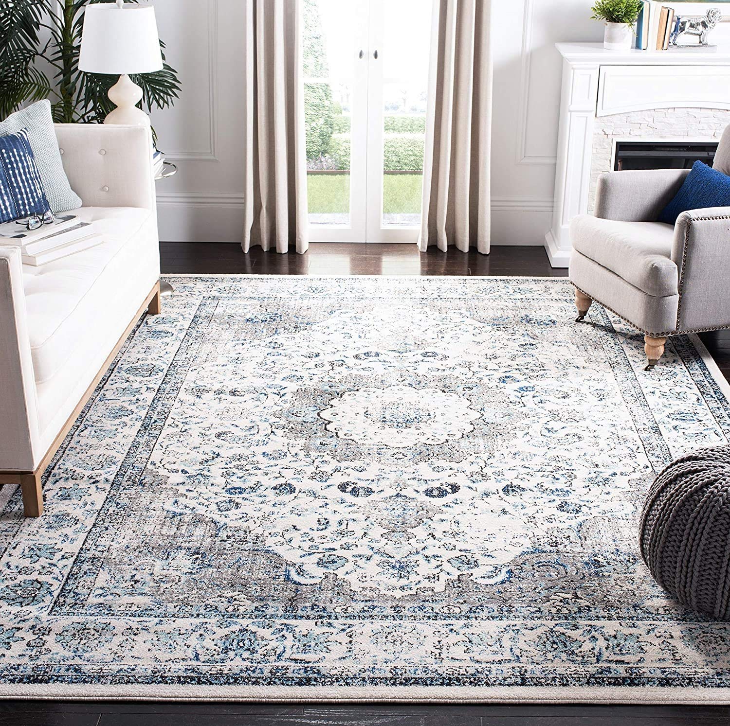 Amazon.com: SAFAVIEH Evoke Collection 12' x 18' Ivory/Grey EVK220D Shabby  Chic Oriental Medallion Non-Shedding Living Room Bedroom Dining Home Office  Area Rug : Home & Kitchen