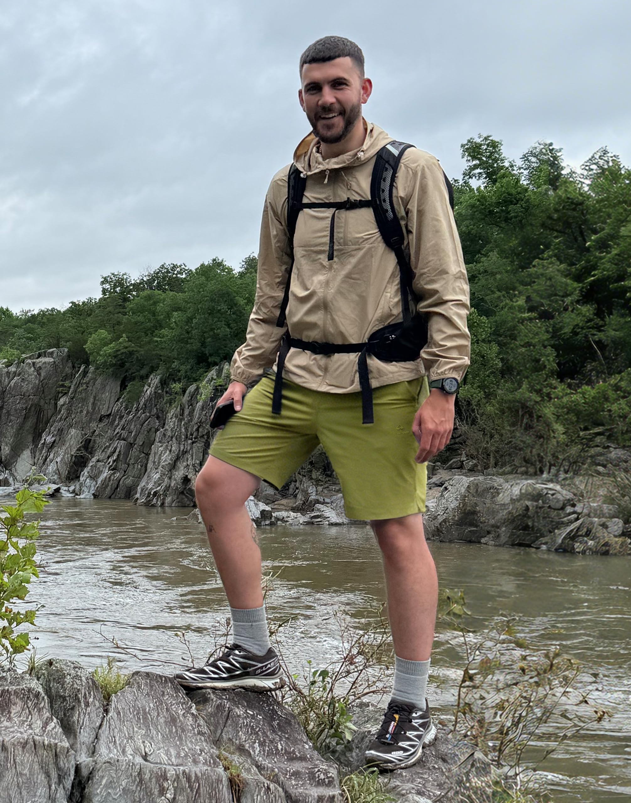 Pioneer Camp Pantaloncini corti da uomo per attività all'aria aperta, traspiranti, impermeabili, da trekking, elastici, resistenti, con tasche con cerniera, per l'estate e il trekking