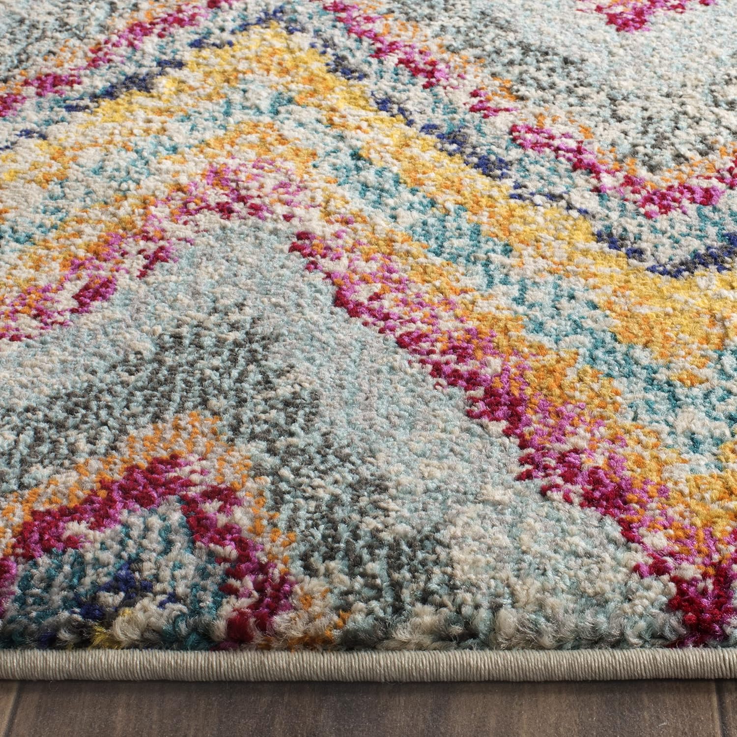 SAFAVIEH Monaco Collection Runner Rug - 2'2" x 8', Multi, Boho Chevron Distressed Design, Non-Shedding & Easy Care, Ideal for High Traffic Areas in Living Room, Bedroom (MNC220F)