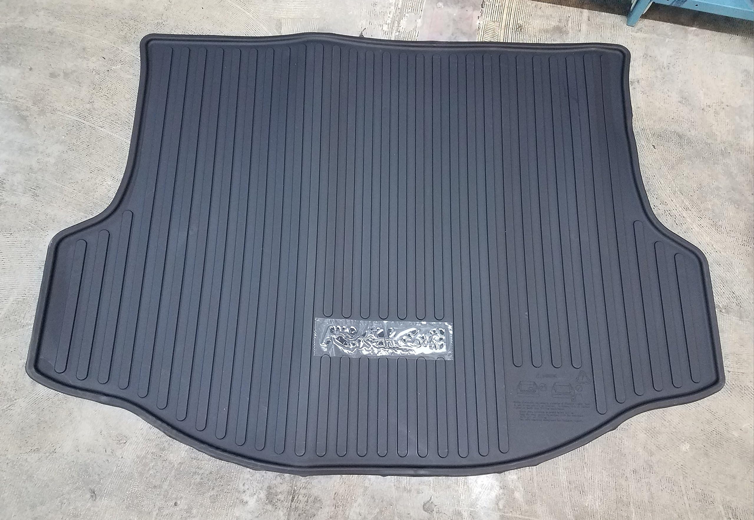 Toyota Cargo Tray