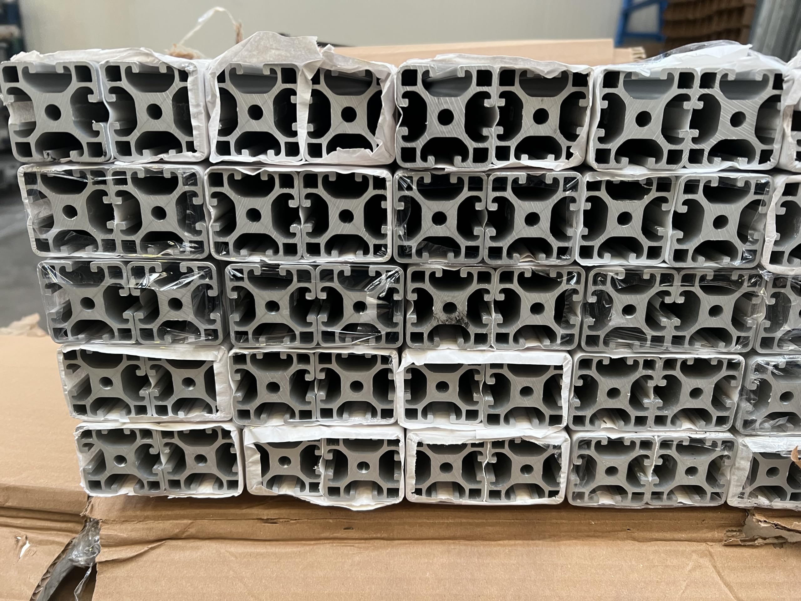 Aluprofil 40x40 mm | Nut 8 | 6 Stück mit 2 Meter = 12 Meter | eloxiert | Aluminium Profil | Nutenprofil | Aluprofil | Alu Profil | Leicht | Montagesystem |