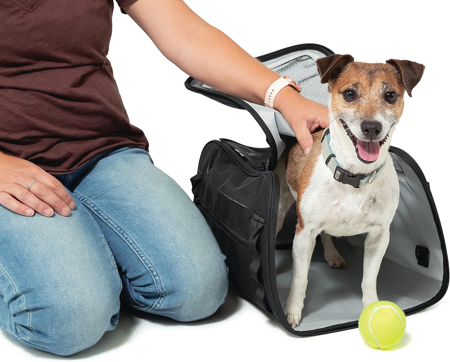 Travel with Ease: Kuryakyn 5785 Pet Palace Flyweight Carrier Review