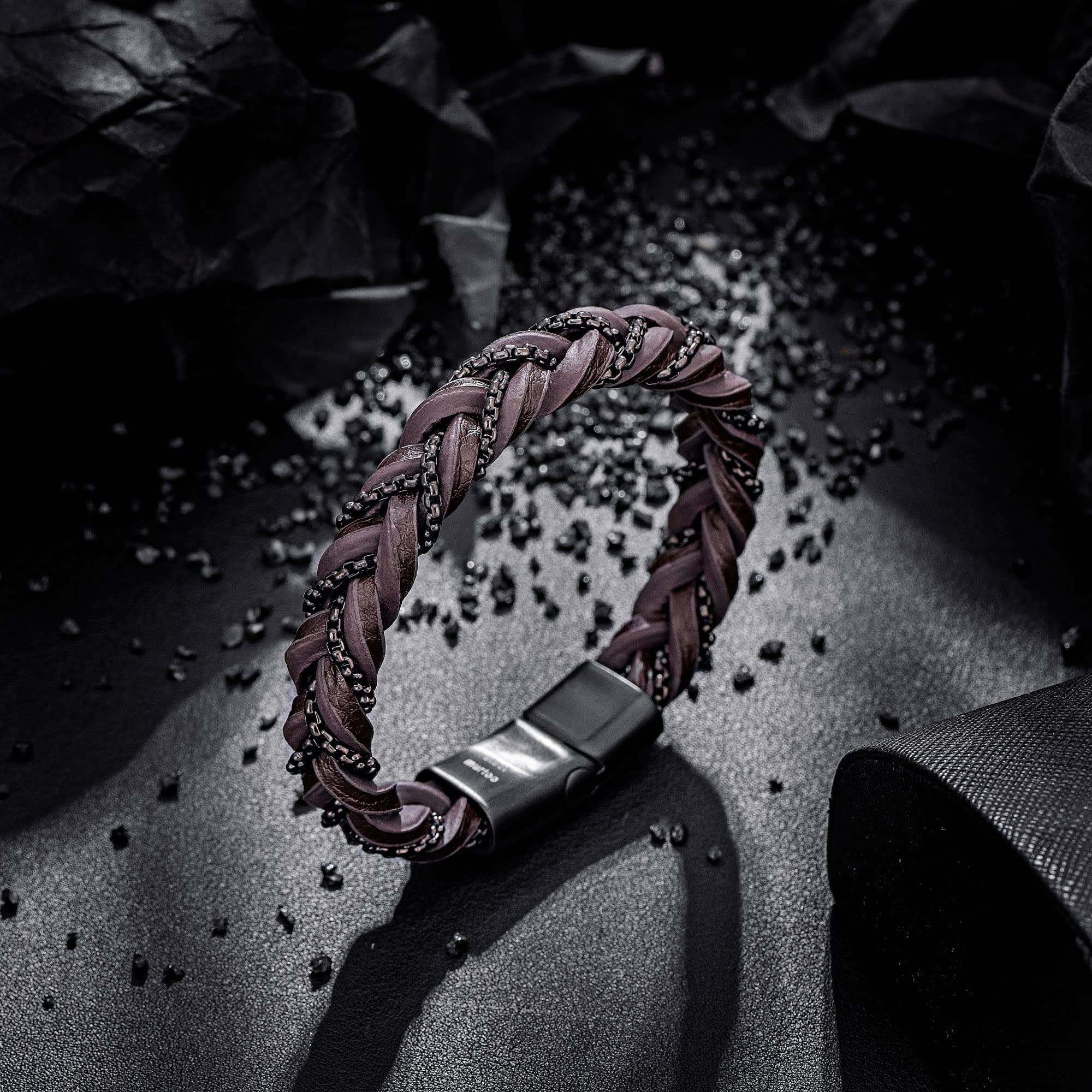 murtoo Bracelets « Manilles de la liberté » pour homme, bracelets en cuir tressé avec chaînes en acier et fermoir magnétique, cadeau élégant pour homme