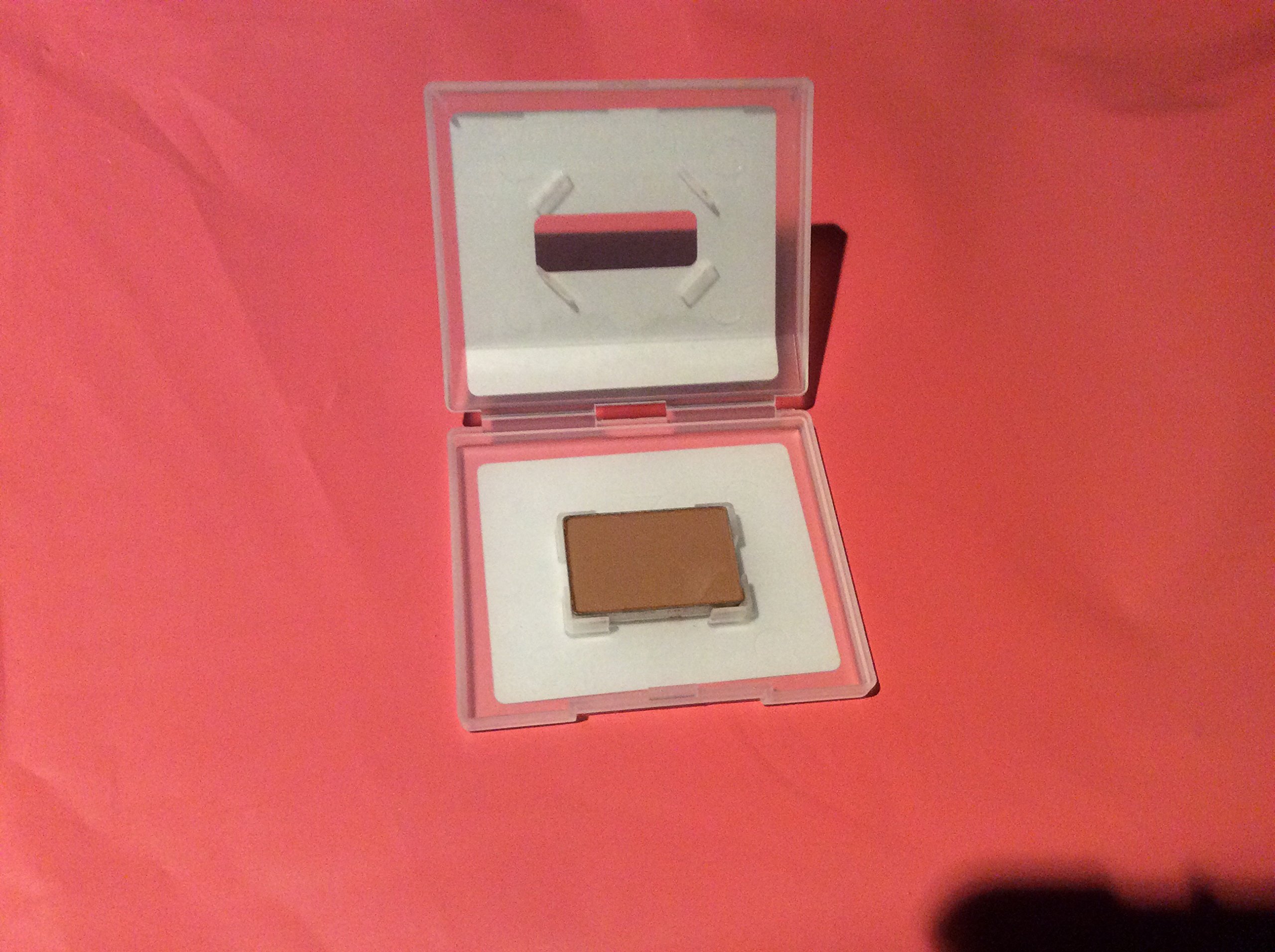 Mineral Eye Color ~ Almond