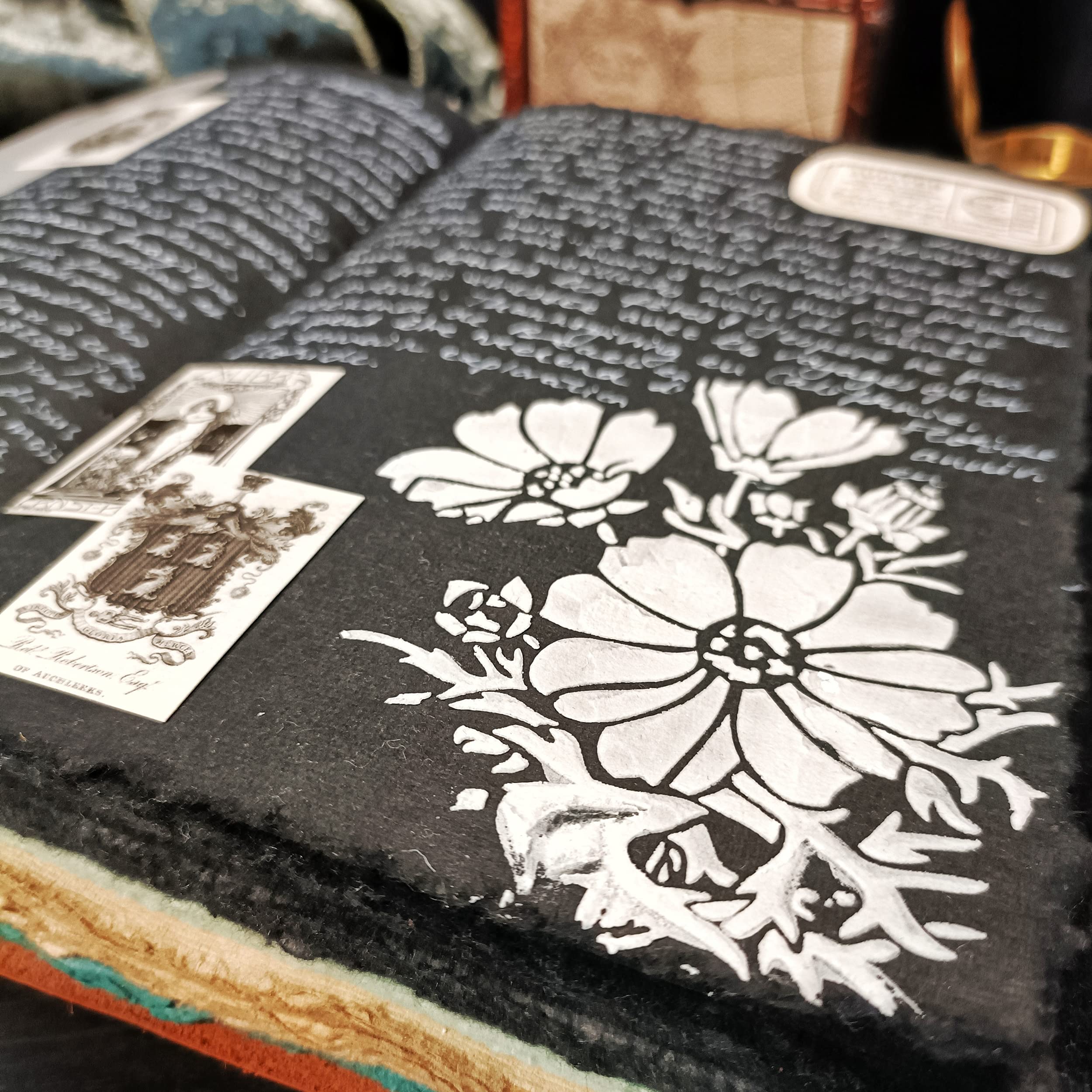 Vintage-Leder-Tagebuch für Damen und Herren, ledergebunden, Junk-Tagebuch, Sammelalbum, 240 Seiten, farbiges Büttenrandpapier, rustikales Reisetagebuch, antikes Grimoire, Buch der Schatten, altes