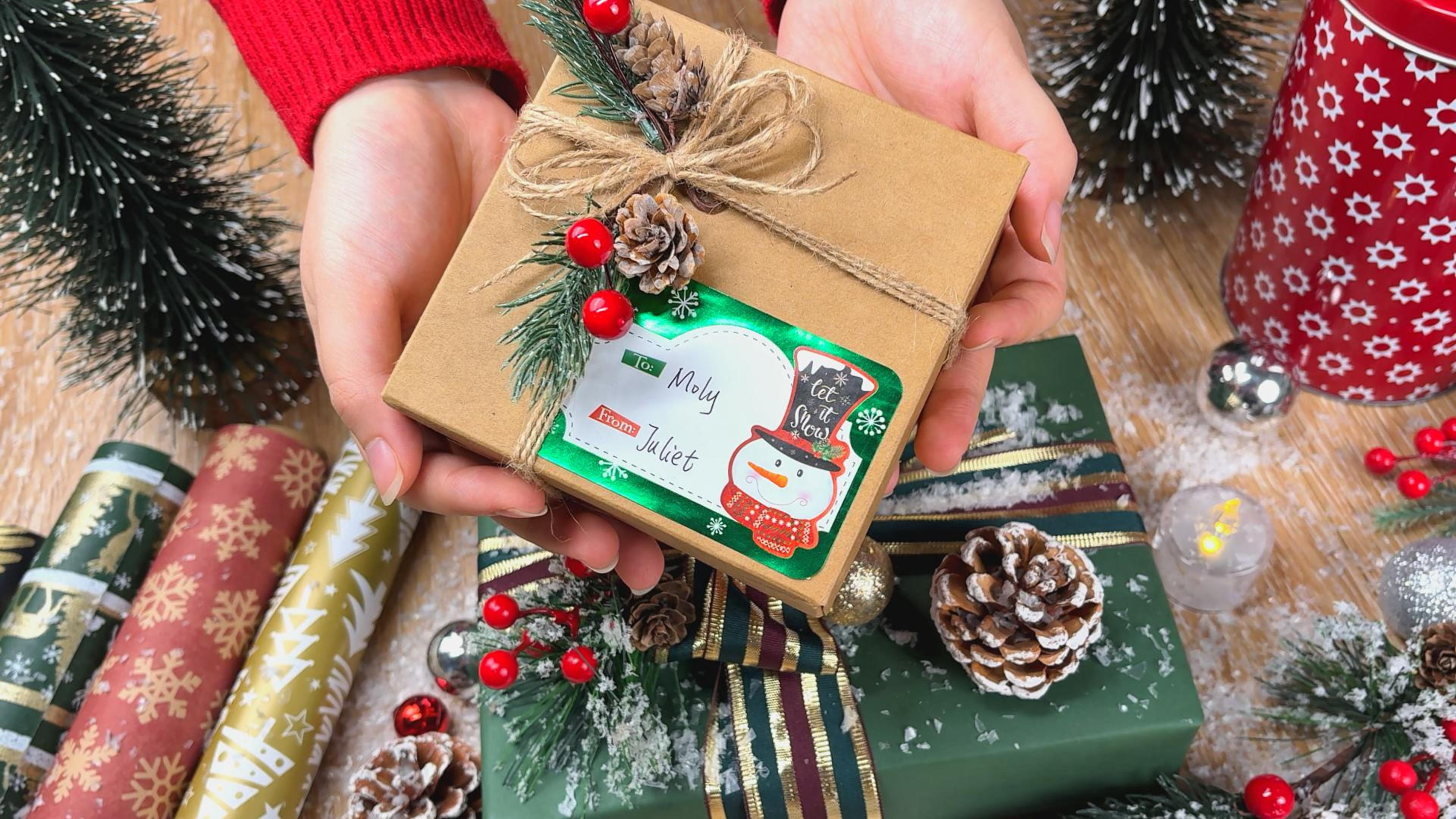 Amazon.com: 80-Count Large Foil Christmas Gift Tag Stickers, 8