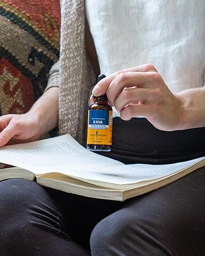 Vista 4 de Líquido de hierbas farmacéutico Kava con extracto de raíz para reducir el estrés y promover la relajación., 1 Ounce, 1, 1